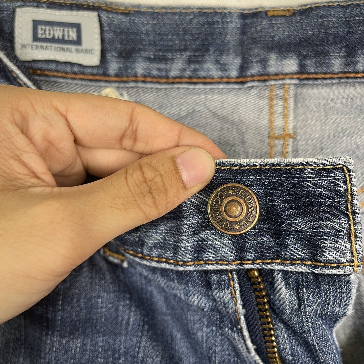 Edwin EDWIN FLARE JEANS ZIPPER FLY DENIM Size US 32 / EU 48 - 14 Thumbnail