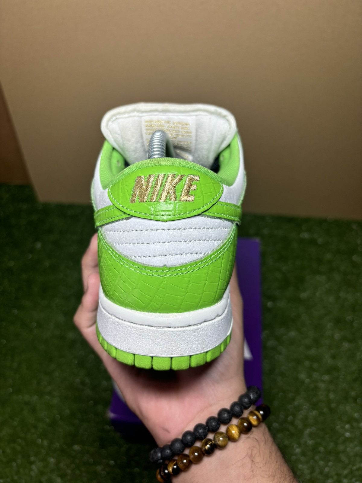 Nike SB × Supreme Nike sb supreme stars mean green 2021 Size US 8.5 / EU 41-42 - 3 Thumbnail