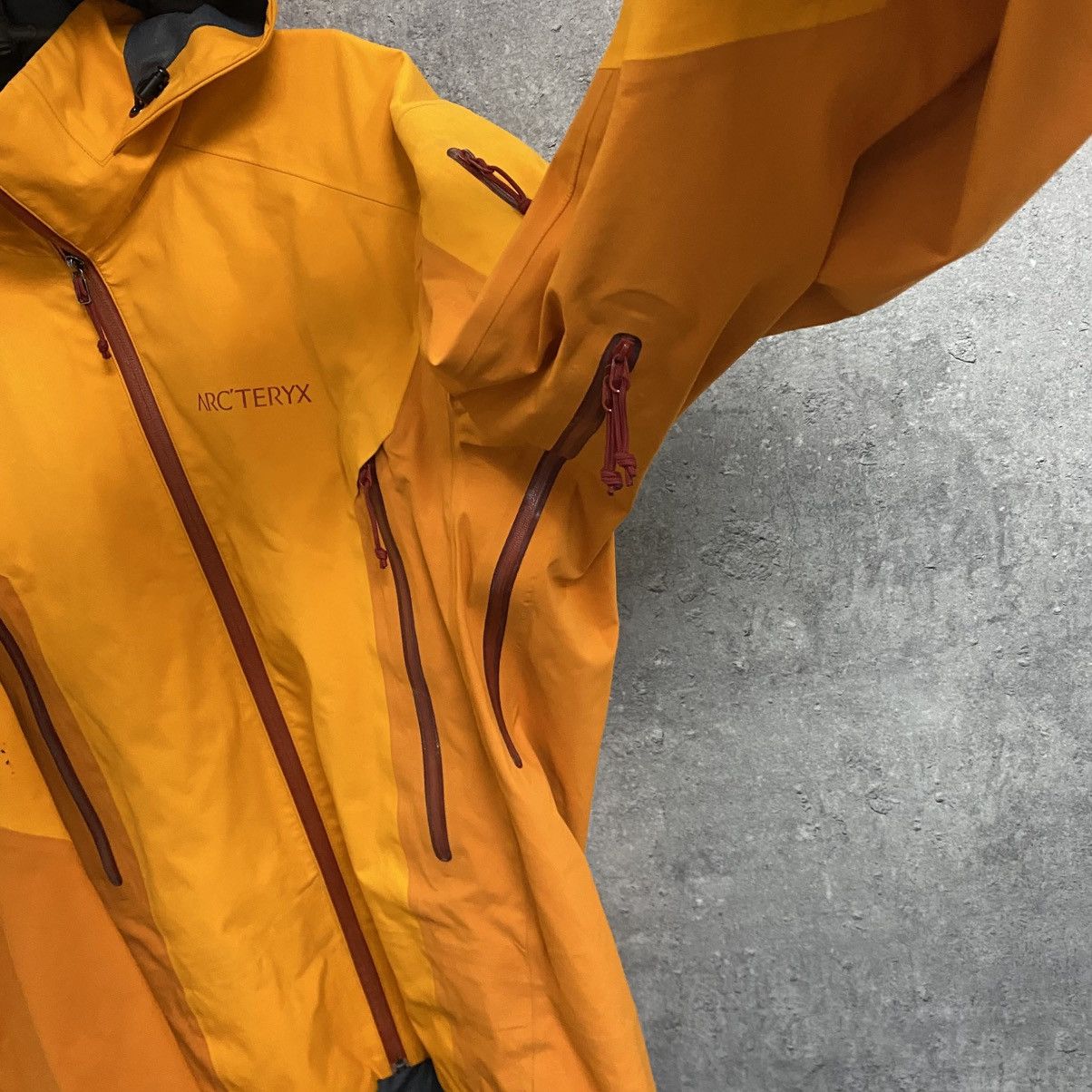 Arc'teryx Men's Arcteryx Beta Gore-Tex Jacket Recco Gorpcore Size US L / EU 52-54 / 3 - 12 Thumbnail