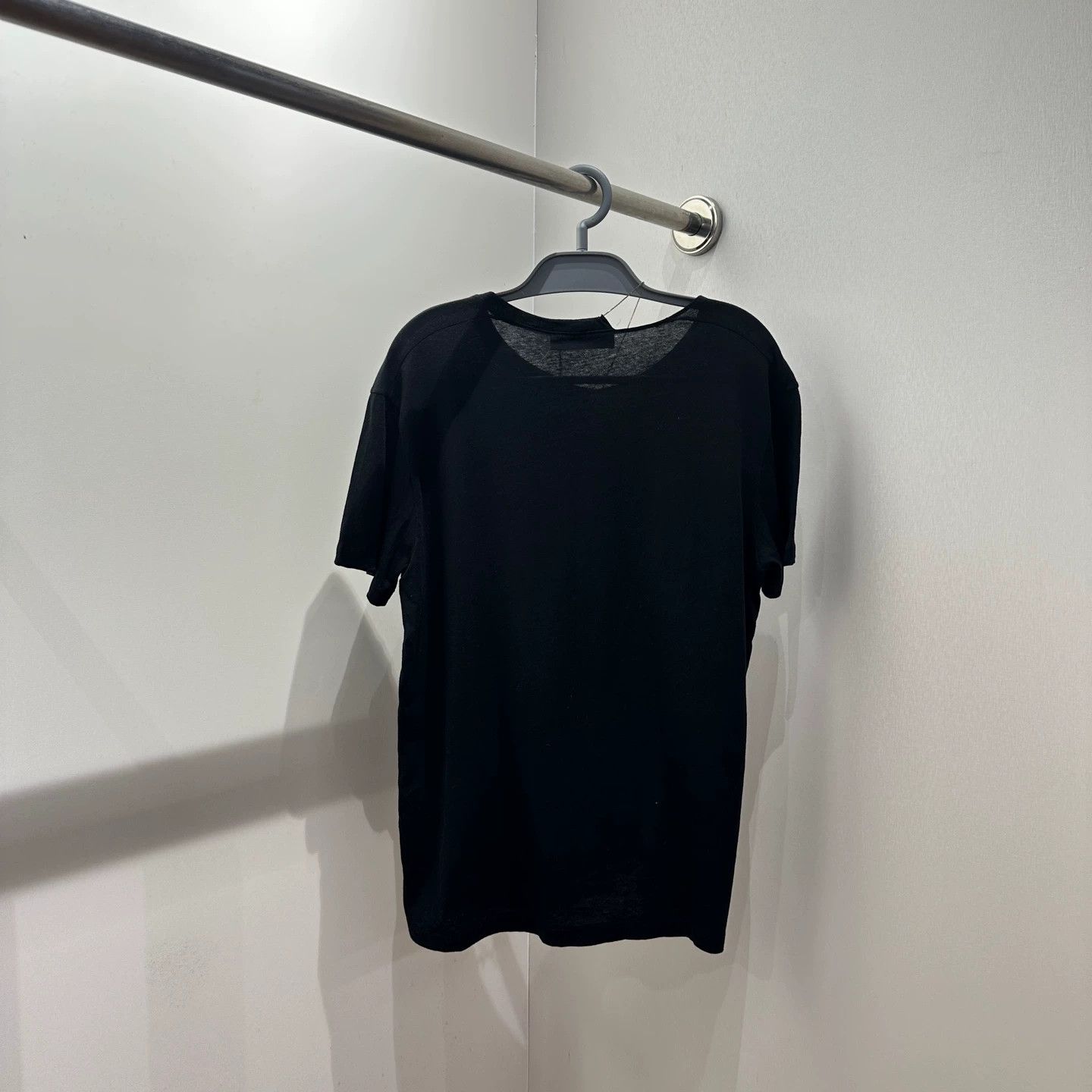 Valentino Valentino mar20 chain solid short-sleeve Tee S Size US S / EU 44-46 / 1 - 2 Thumbnail