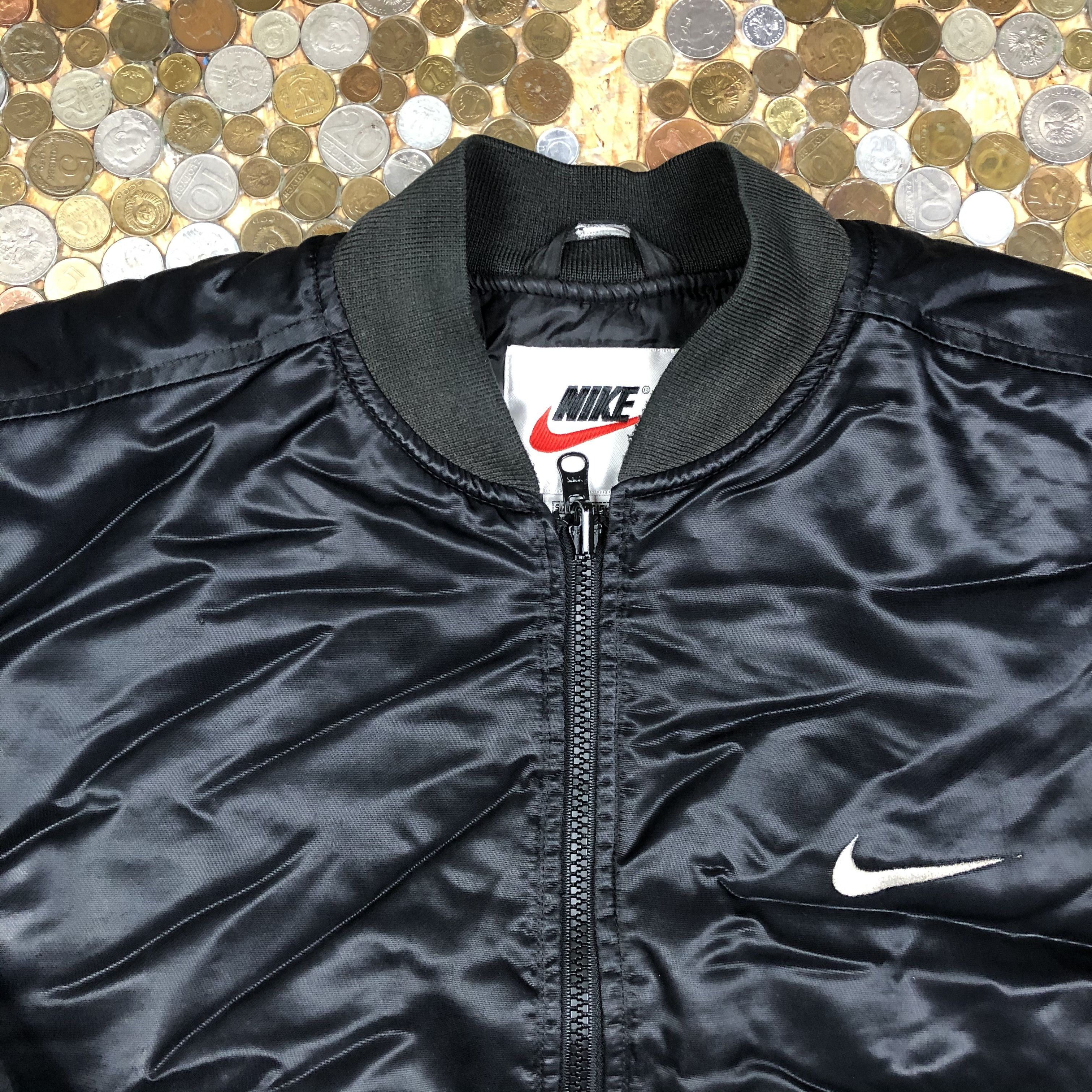 Nike Nike Bomber jacket Big Swoosh Size US M / EU 48-50 / 2 - 3 Thumbnail
