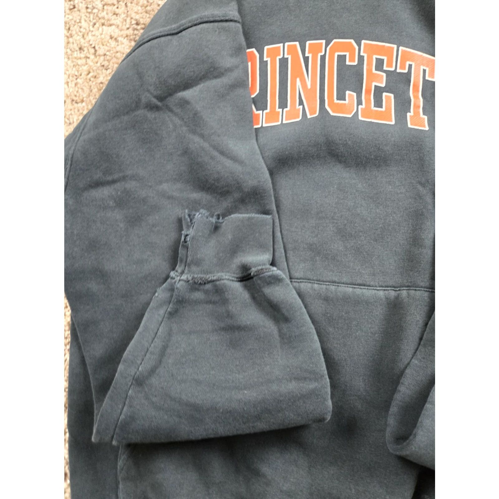 NCAA VINTAGE Princeton Tigers Hoodie Sweatshirt Mens Small Black NCAA Pullover Distressed Size US S / EU 44-46 / 1 - 6 Thumbnail