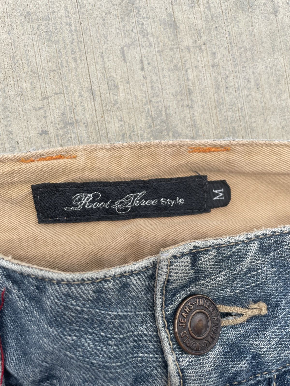 Japanese Brand 2000s JAPANESE BRAND ROOT THREE WHISKER JEANS Size US 32 / EU 48 - 3 Thumbnail