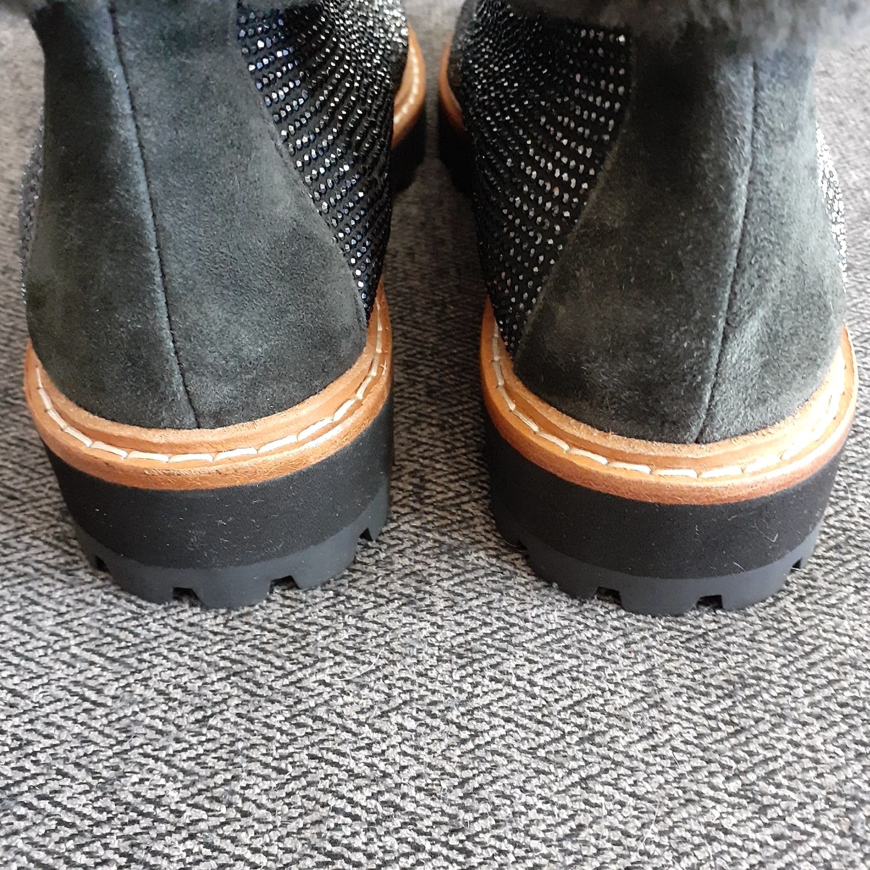 Vintage Lola Cruz Black Rhinestone Ankle Boots Boots Women 7 38 Leather Rhinestone Black Ankle Bootie EUC Size US 7 / IT 37 - 3 Thumbnail