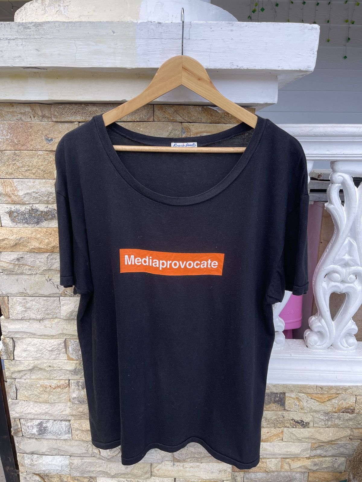 Vintage Rare🔥RNA INC Mediaprovocate inspired Trainspotting Tee Size US L / EU 52-54 / 3 - 3 Thumbnail