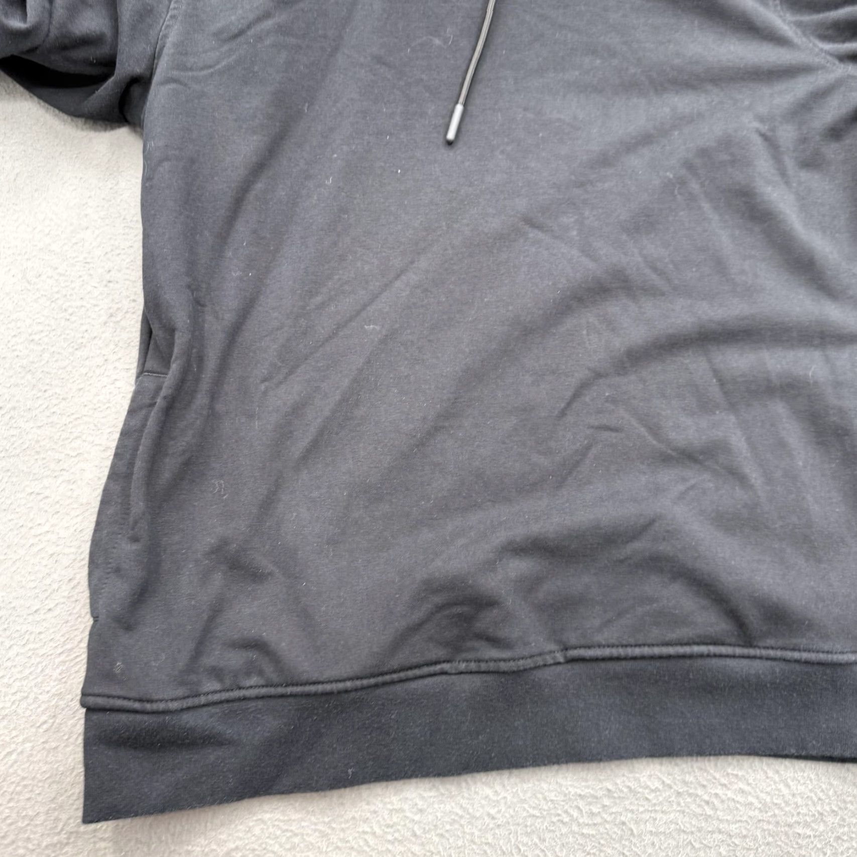 Cuts Cuts Hoodie Mens Medium Black Hyperloop Classic Pullover Sweatshirt Pockets Size US M / EU 48-50 / 2 - 6 Thumbnail
