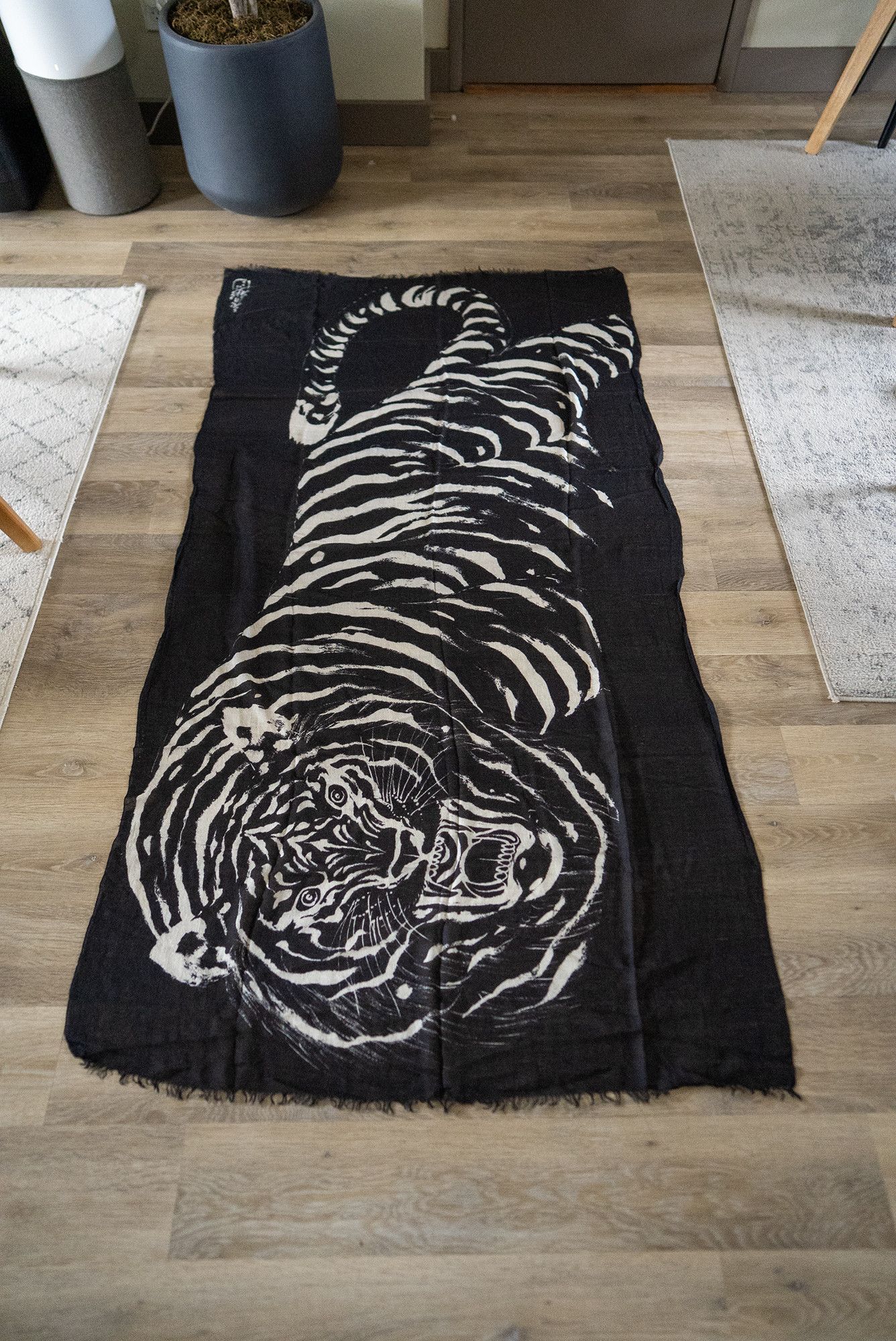 Vintage Horiyoshi the Third Cashmere-Blend Tiger Scarf – FW10 Size ONE SIZE - 2 Thumbnail