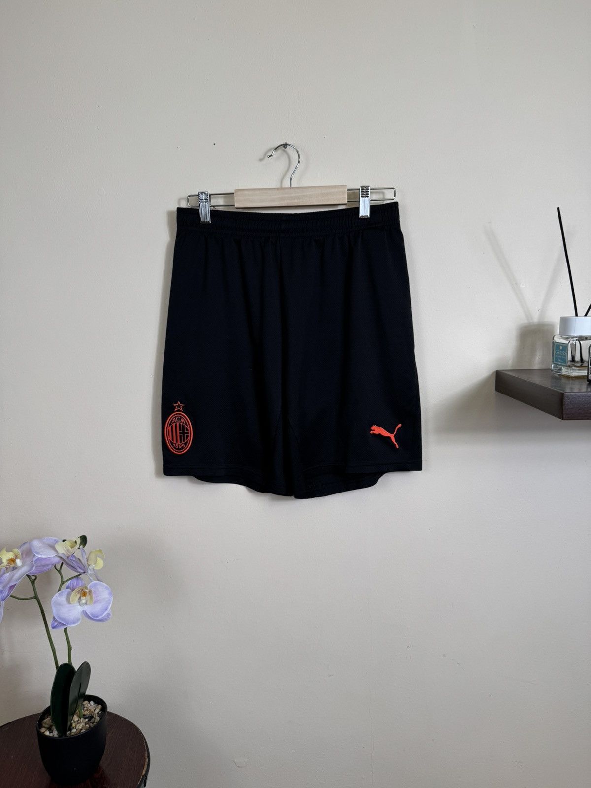 Puma Puma AC Milan Jersey 2021-2022 Third Kit Short R. Leao #17 Size US M / EU 48-50 / 2 - 14 Thumbnail