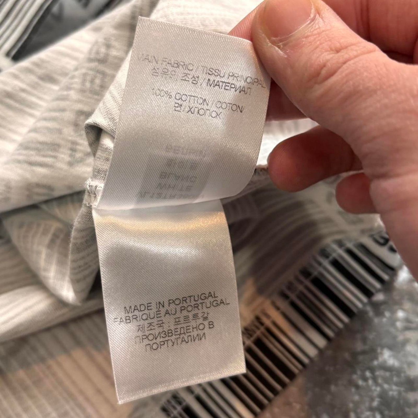 Vetements VTMNTS Barcode All Over Print T Shirt. Size XS Gvasalia Size US S / EU 44-46 / 1 - 8 Thumbnail