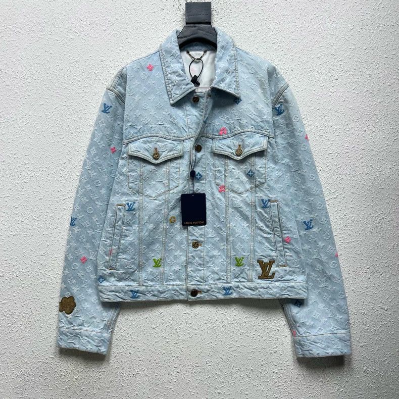 Louis Vuitton Louis Vuitton Full print denim jacket Size US M / EU 48-50 / 2 - 1 Thumbnail