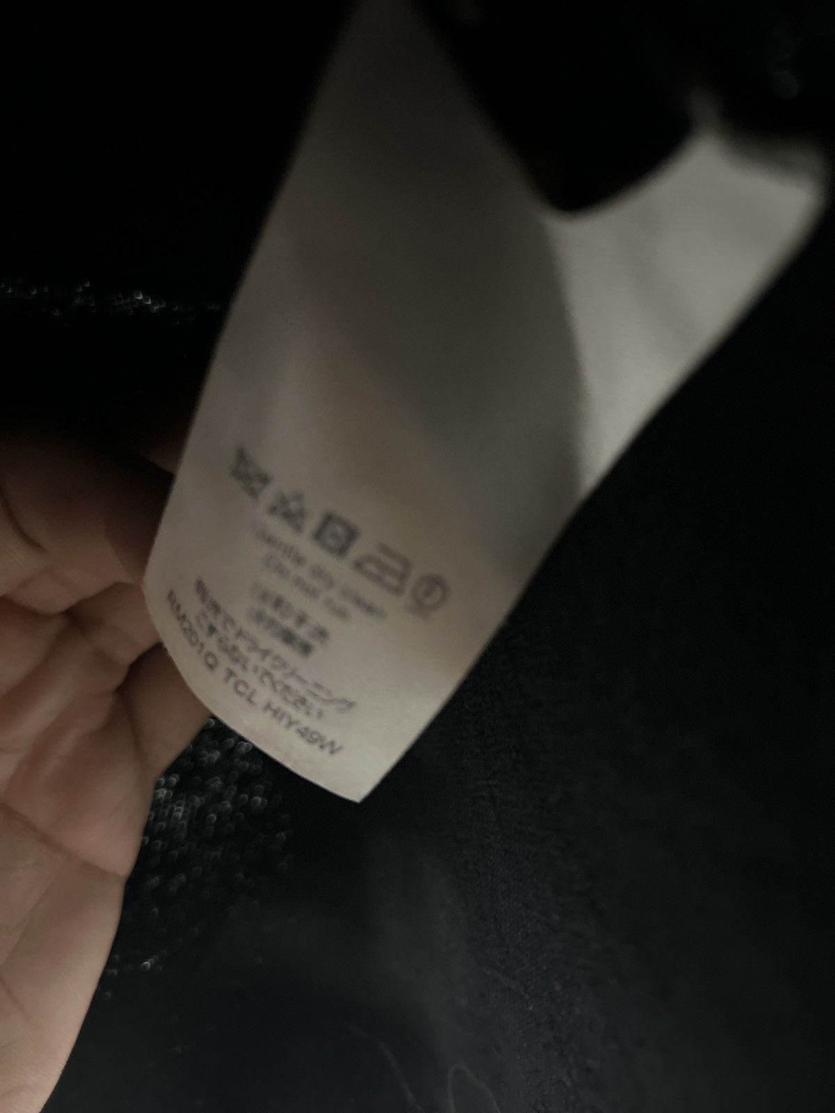 Louis Vuitton Louis Vuitton Black Tee Size US XL / EU 56 / 4 - 5 Thumbnail