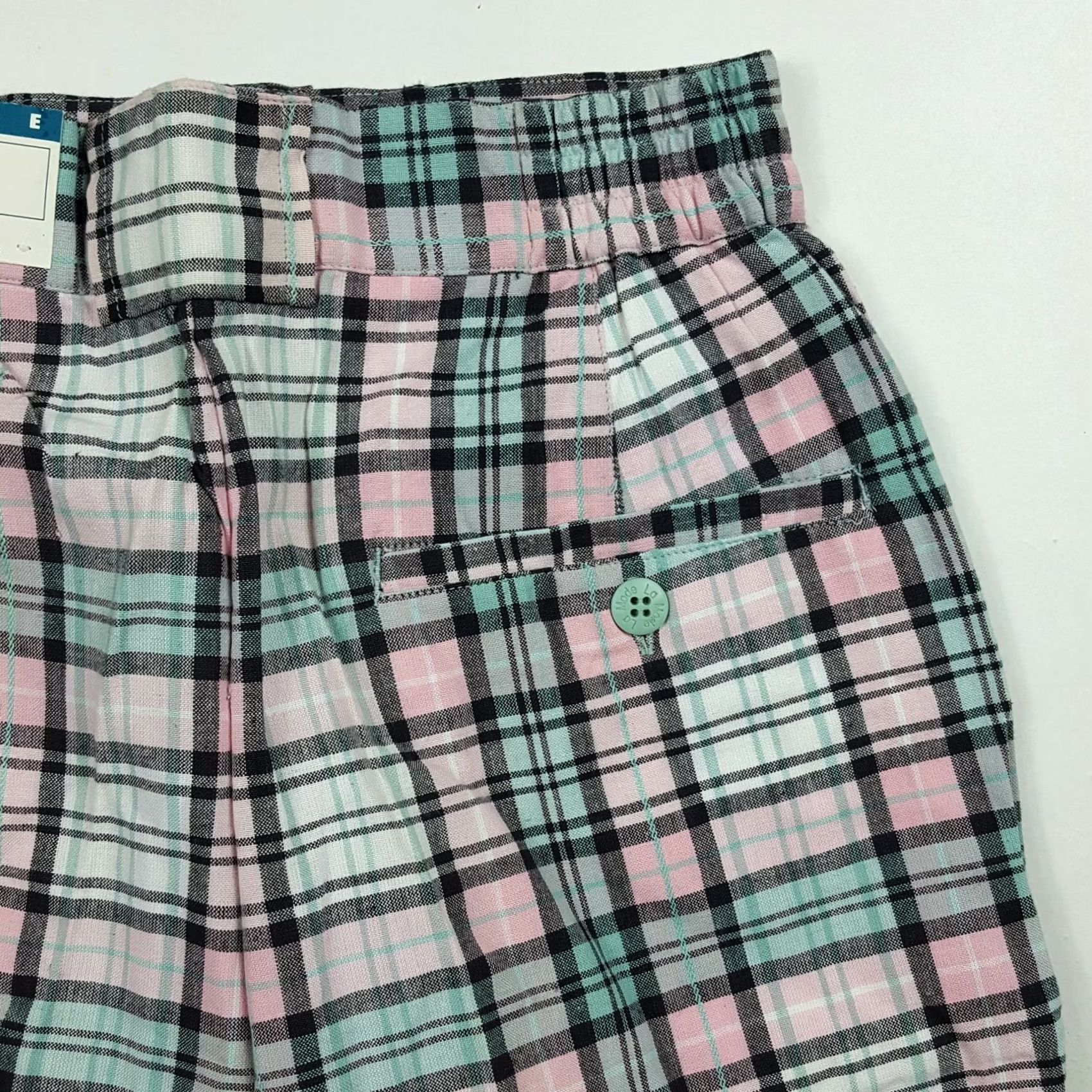 Vintage VINTAGE LA Mode Plaid Womens Size 4 High Waist Outdoor Chino Shorts NOS Size 42" / US 20 - 6 Thumbnail
