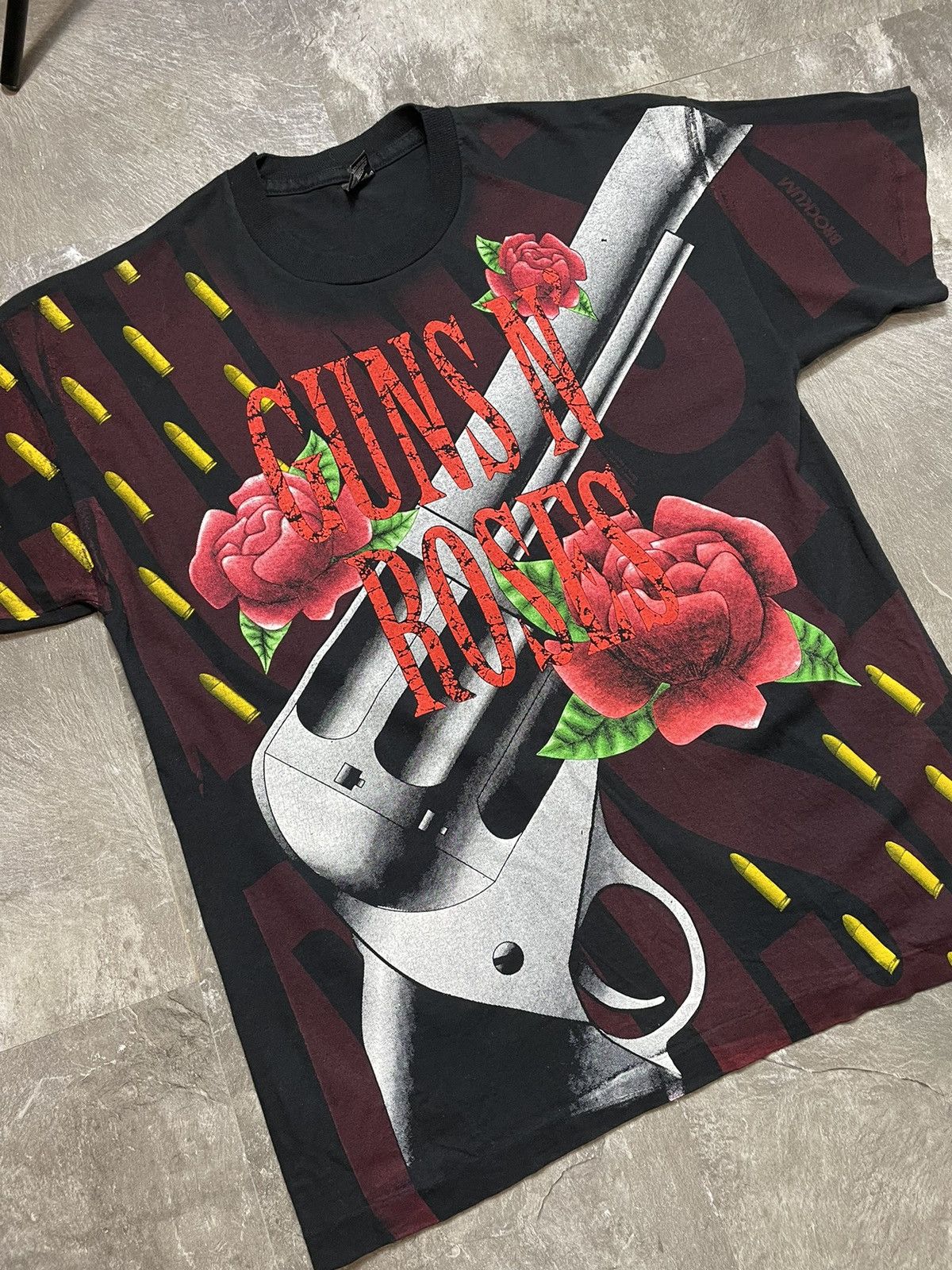 Guns N' Roses 🚨Vintage 1993 Guns n Roses Alloverprint Band Tee Graphic Size US XL / EU 56 / 4 - 2 Thumbnail
