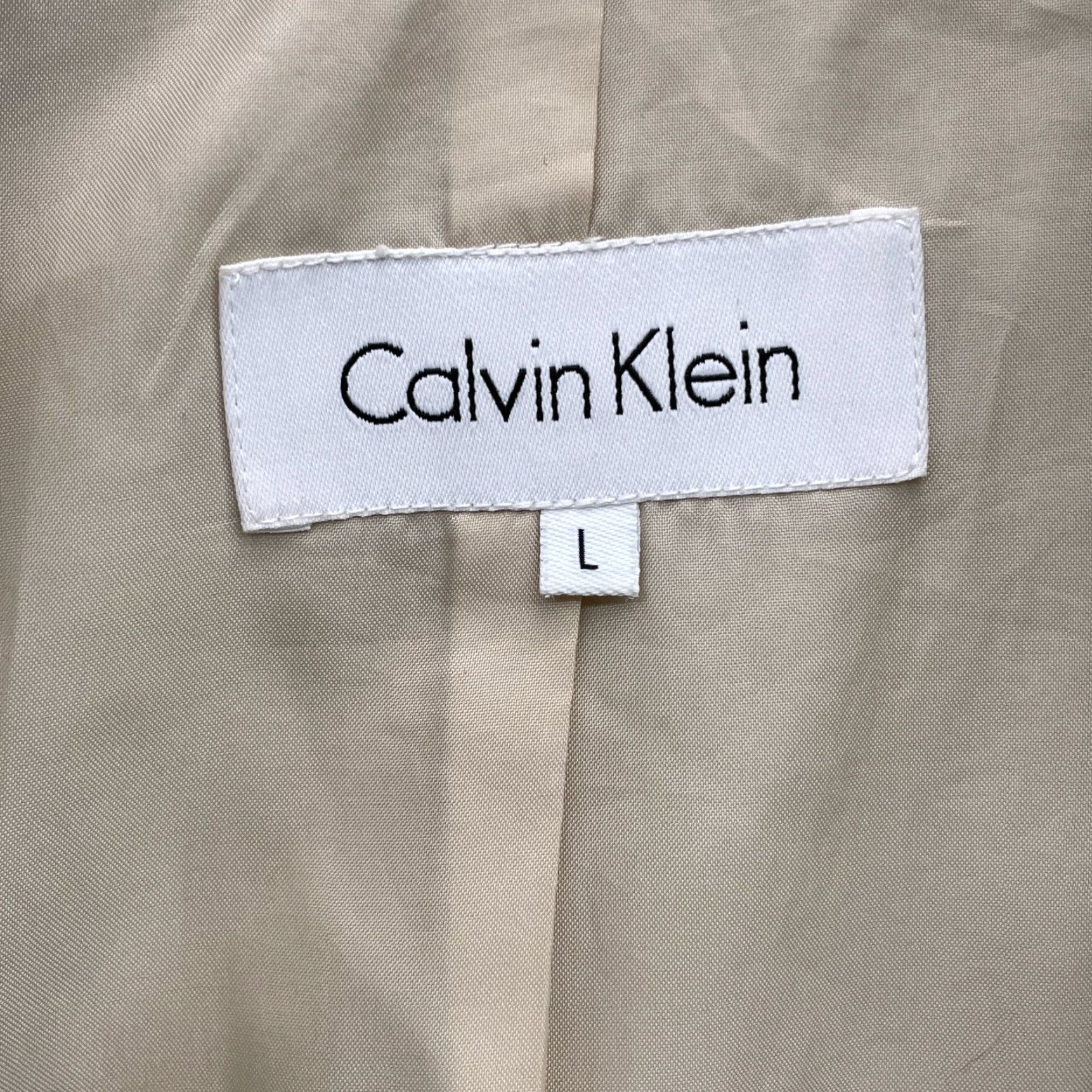 **Calvin Klein Canvas Coat Womens Large Beige Hooded Preppy Casual** User: **Calvin Klein Large Beige Hooded Canvas Coat Women's Preppy Casual**