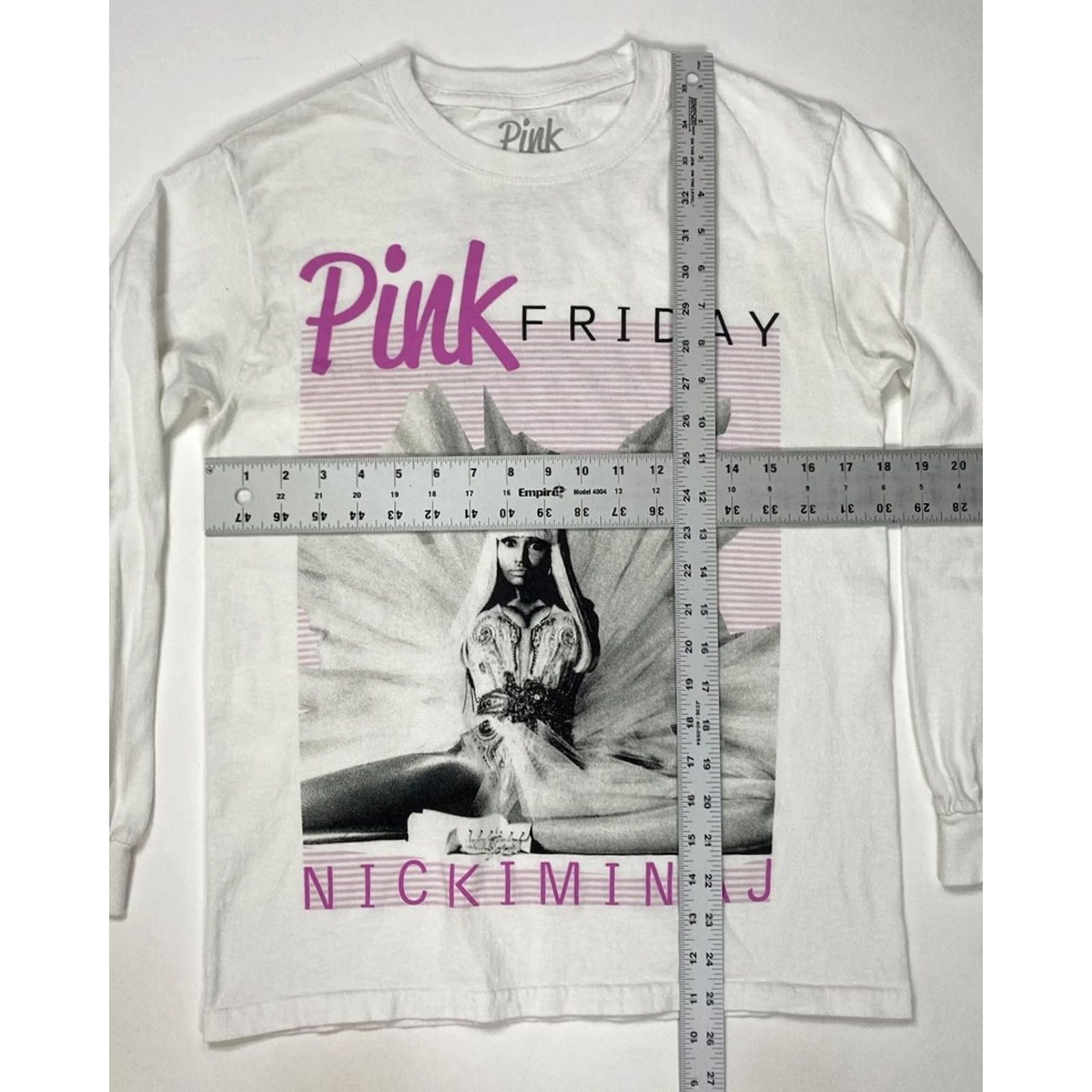 Pinko VINTAGE Nicki Minaj Pink Friday Graphic T-shirt Women Small White Long Sleeve Music Size S / US 4 / IT 40 - 6 Thumbnail