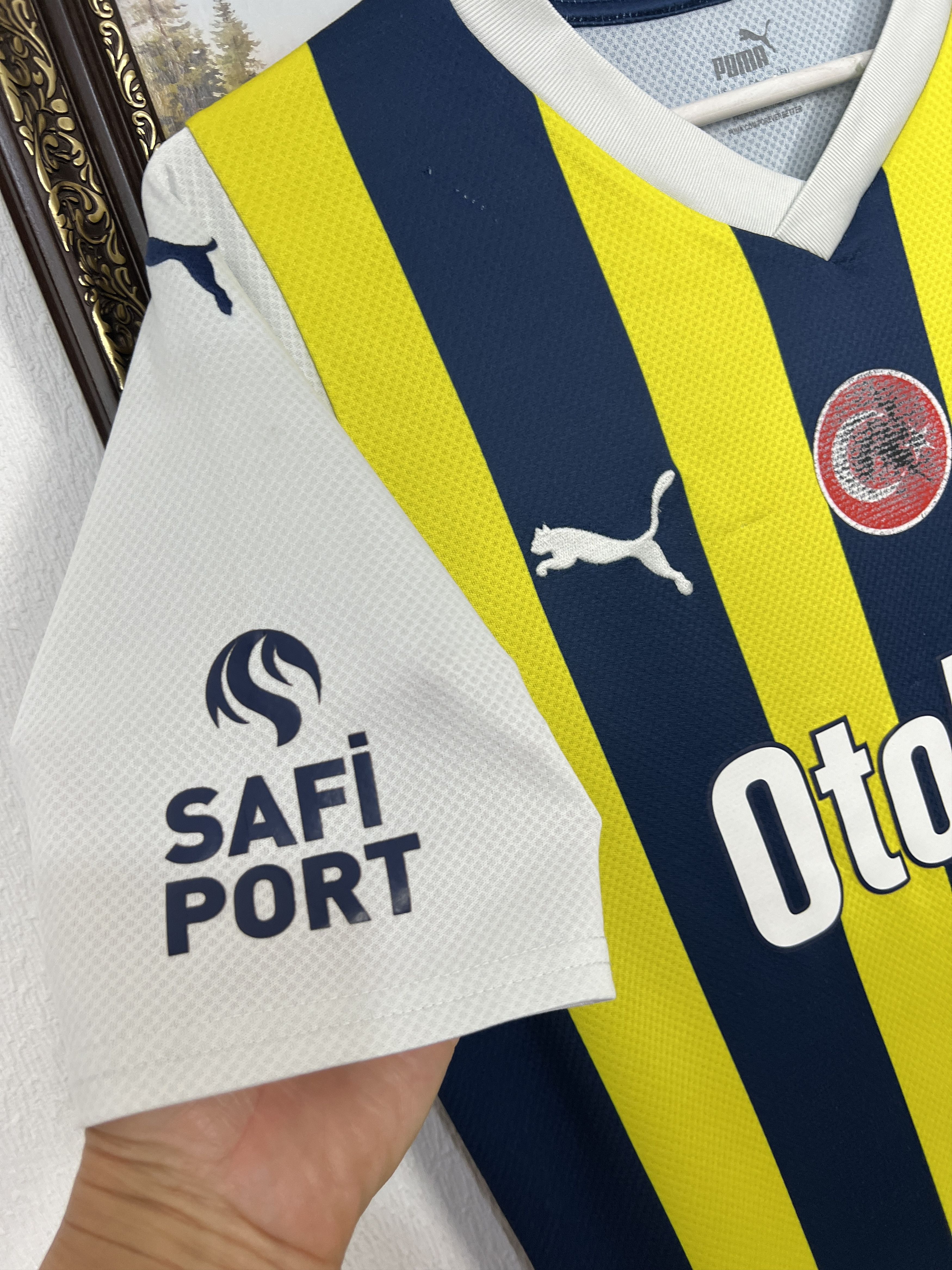 Puma Fenerbahce Home football shirt 2023 Soccer Puma Jersey Size US M / EU 48-50 / 2 - 5 Thumbnail