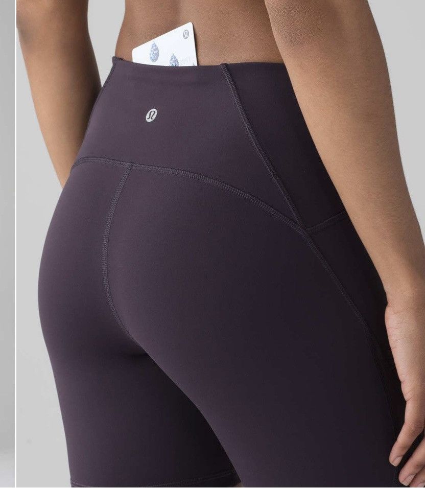 Lululemon Lululemon Train Times Short 6" Boysenberry VEUC SZ 4 Size 27" / US 4 / IT 40 - 2 Thumbnail