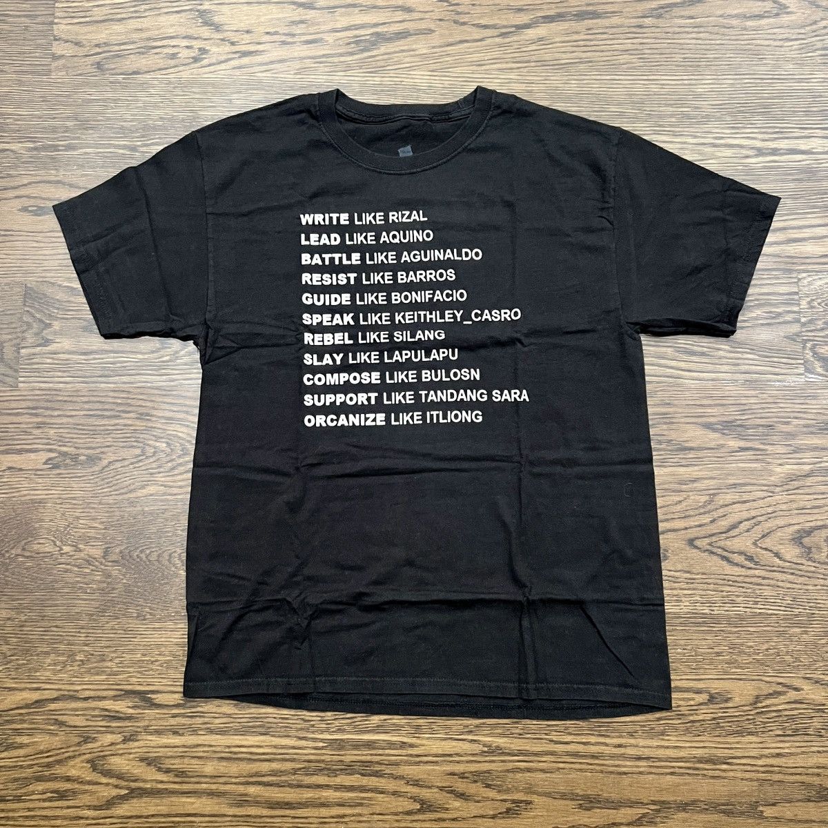 Other Philippines Filipino Hero shirt Size US L / EU 52-54 / 3 - 1 Thumbnail