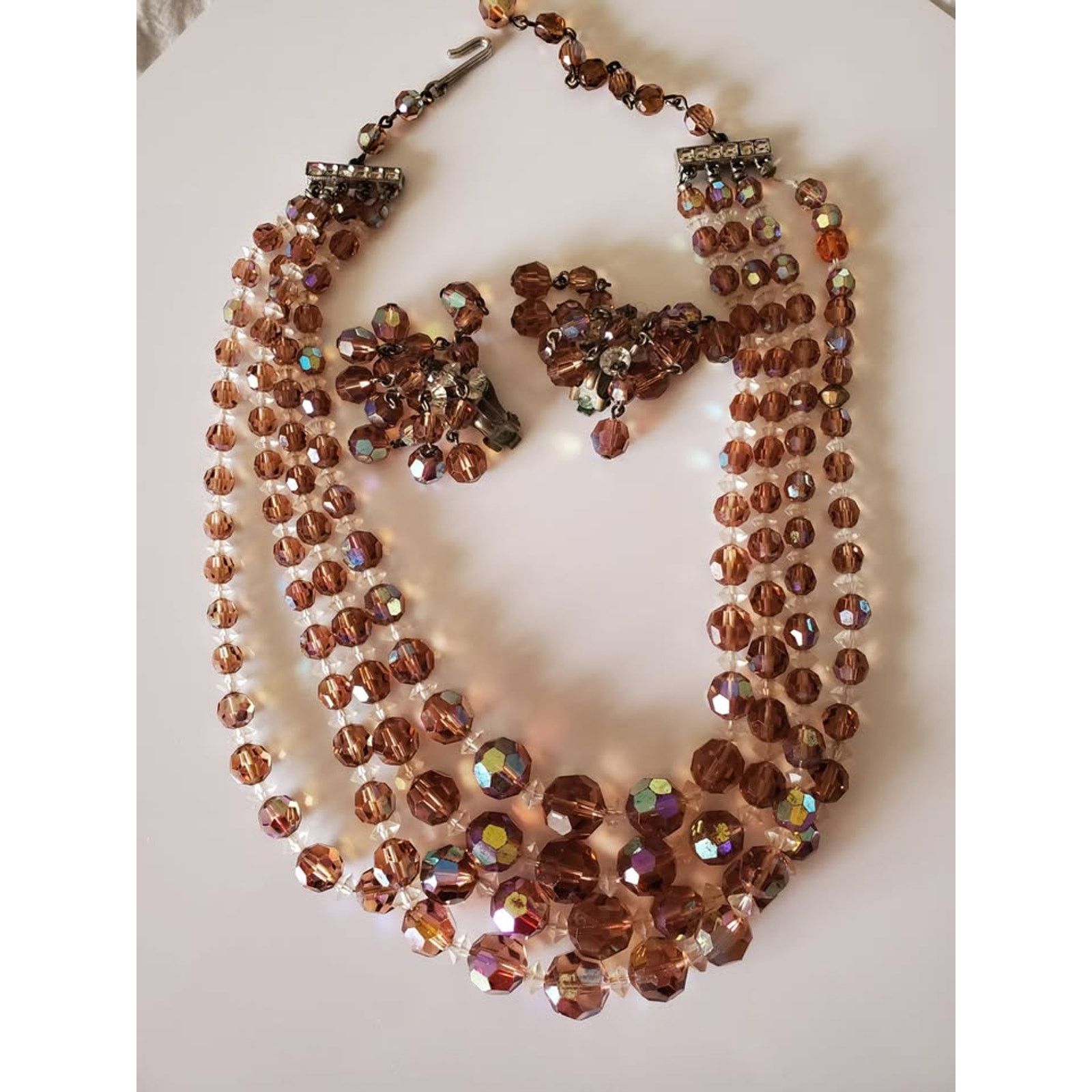 Unknown London Vintage AB Tan Bead Necklace and Earring Set Size ONE SIZE - 1 Thumbnail