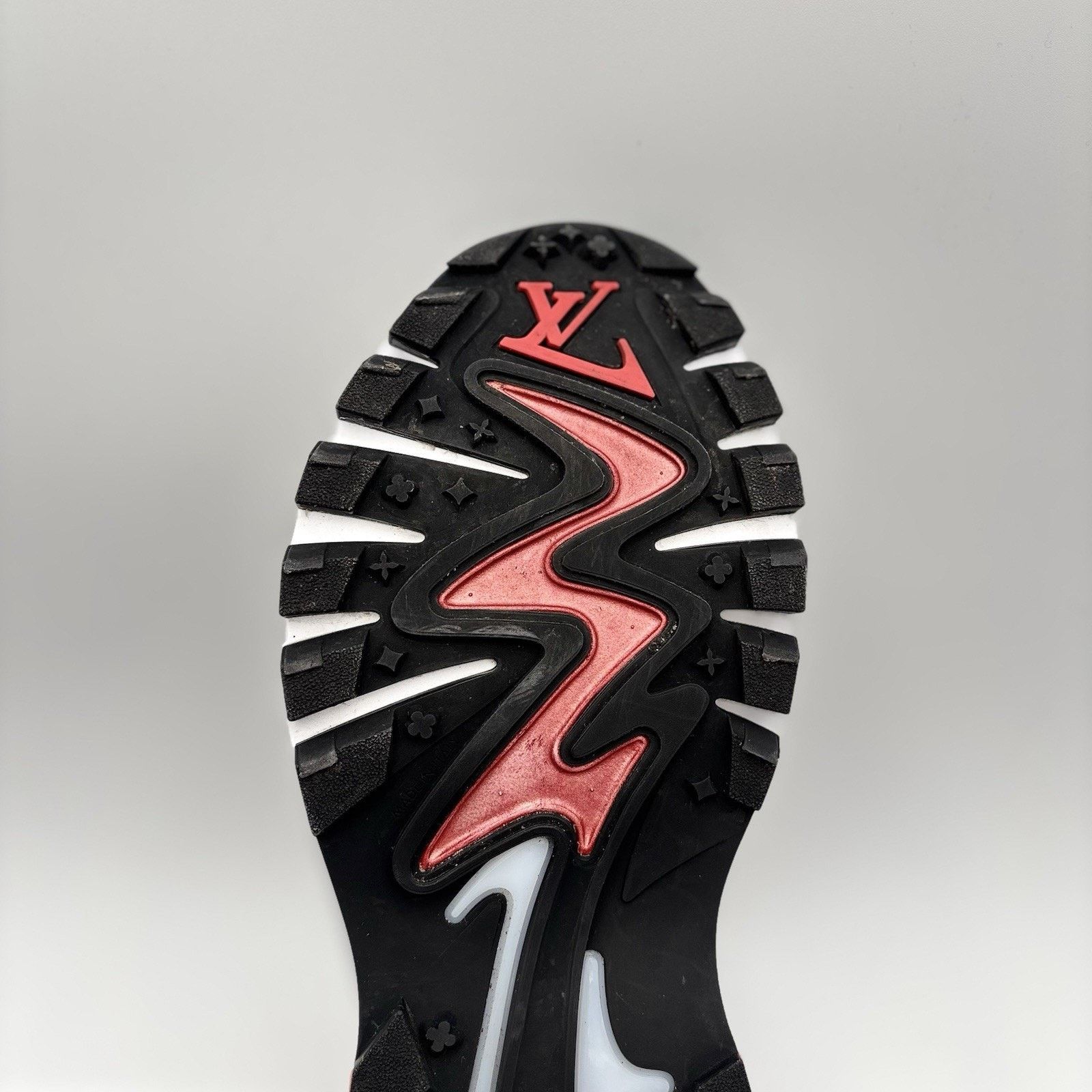 Louis Vuitton Louis Vuitton Tactic Runner ' Red Grey ' | GREAT COND! Size US 10 / EU 43 - 10 Thumbnail