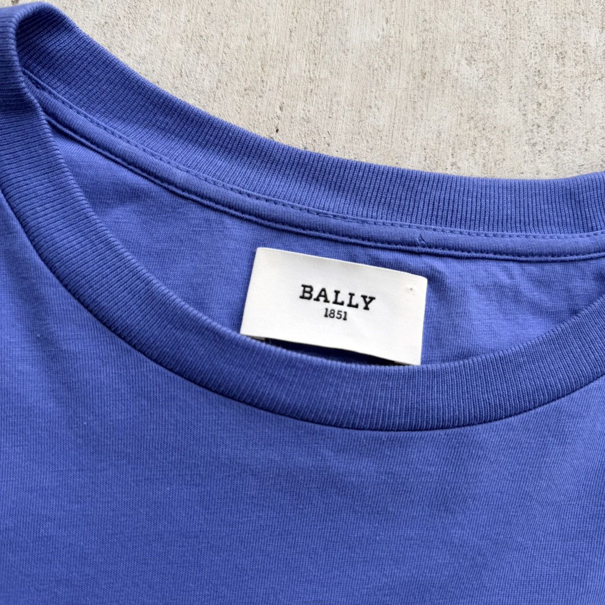 Bally Bally T Shirt Men Size 38 Blue Crew Neck Spell Out Cotton Size US L / EU 52-54 / 3 - 3 Thumbnail
