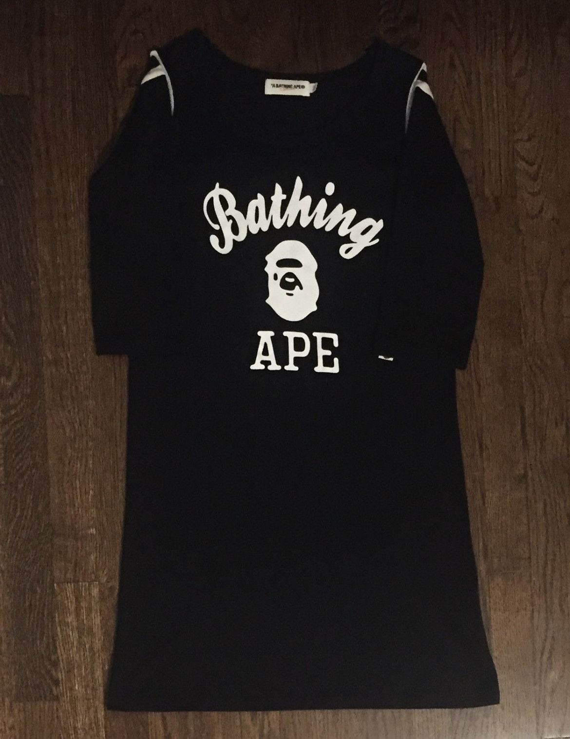 Bape Bape logo long sleeve tee shirt Size XS / US 0-2 / IT 36-38 - 1 Thumbnail