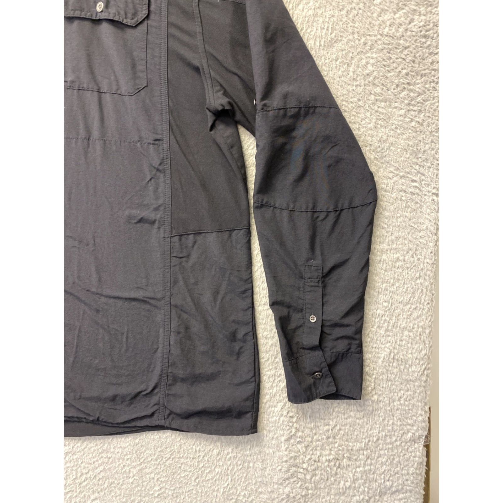 Wrangler VINTAGE Wrangler Men’s Shirt XL Outdoor Stretch Button Front Black (167-2) Size US XL / EU 56 / 4 - 2 Thumbnail