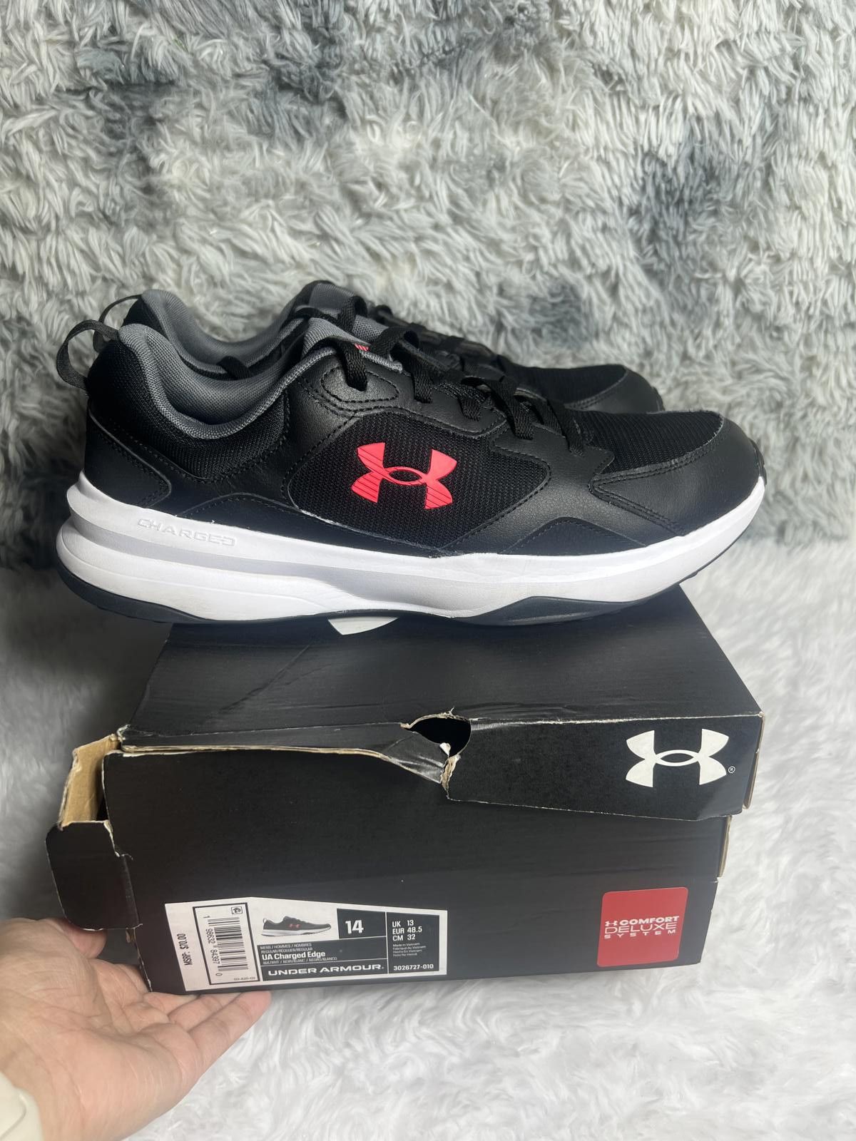 Under Armour Under Armour Black and Red Athletic Shoes Size 14 Size US 9 / EU 42 - 2 Thumbnail
