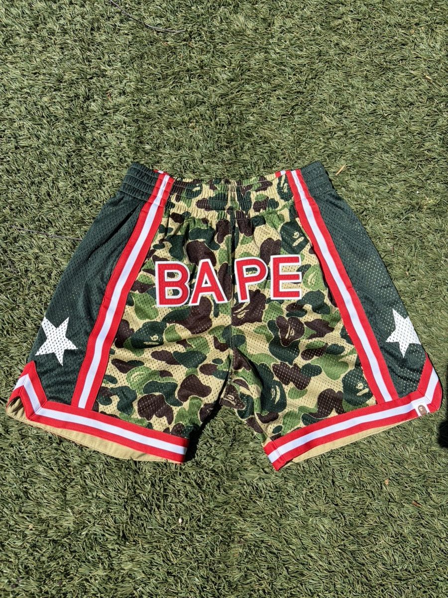 Bape BAPE Camo Basketball Shorts Size US 30 / EU 46 - 1 Thumbnail