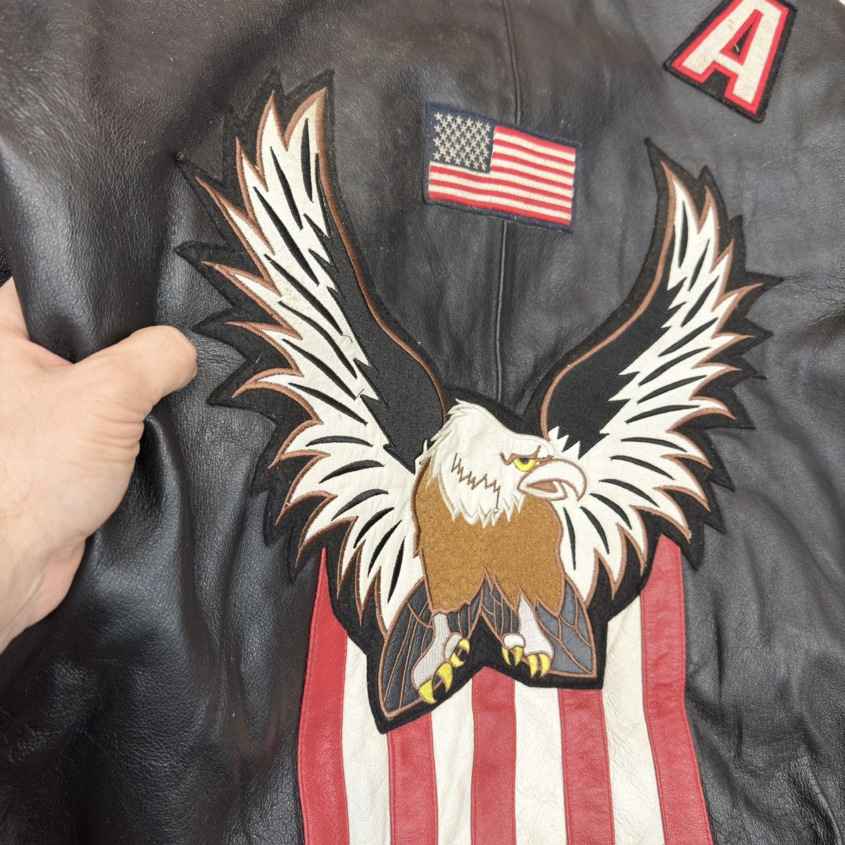 Other Vintage Mens Leather Bomber Jacket USA XL size Size US XL / EU 56 / 4 - 12 Thumbnail