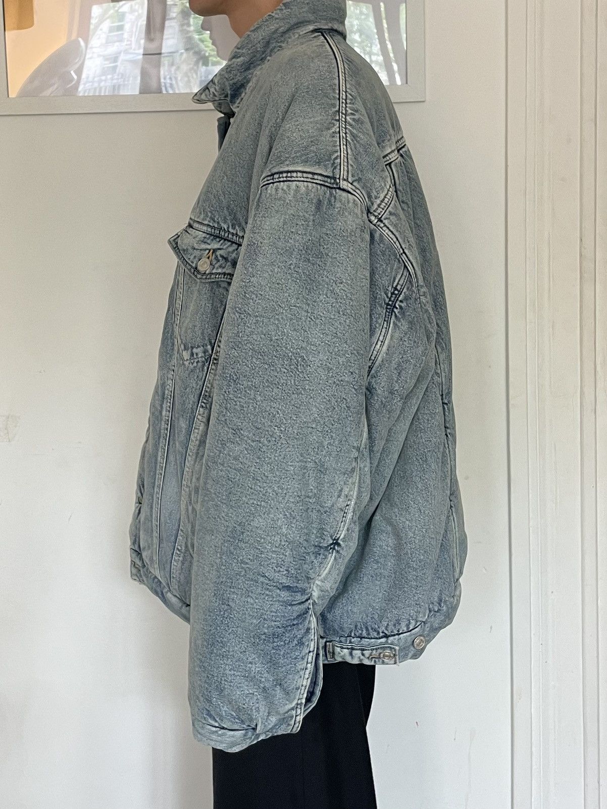 Balenciaga Balenciaga Puffer jean jacket Size US L / EU 52-54 / 3 - 3 Thumbnail