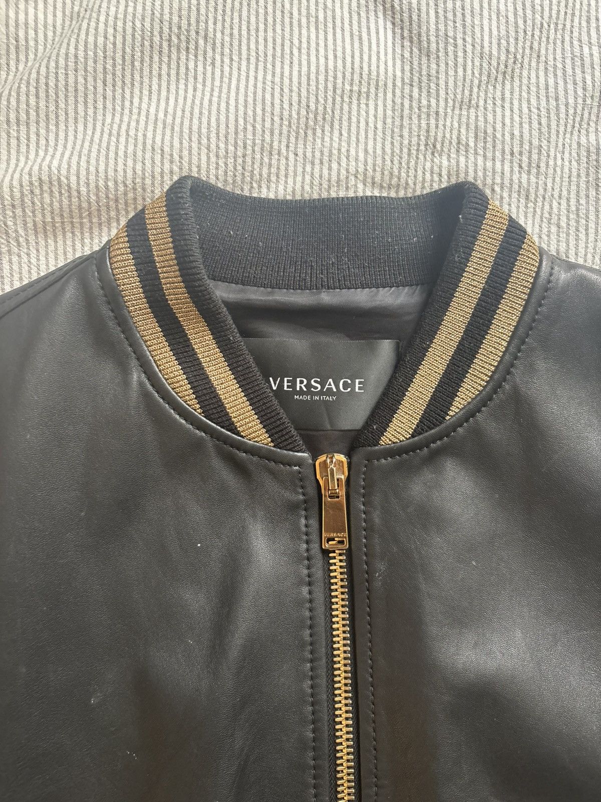 Versace ss22 versace leather jacket Size US M / EU 48-50 / 2 - 4 Thumbnail