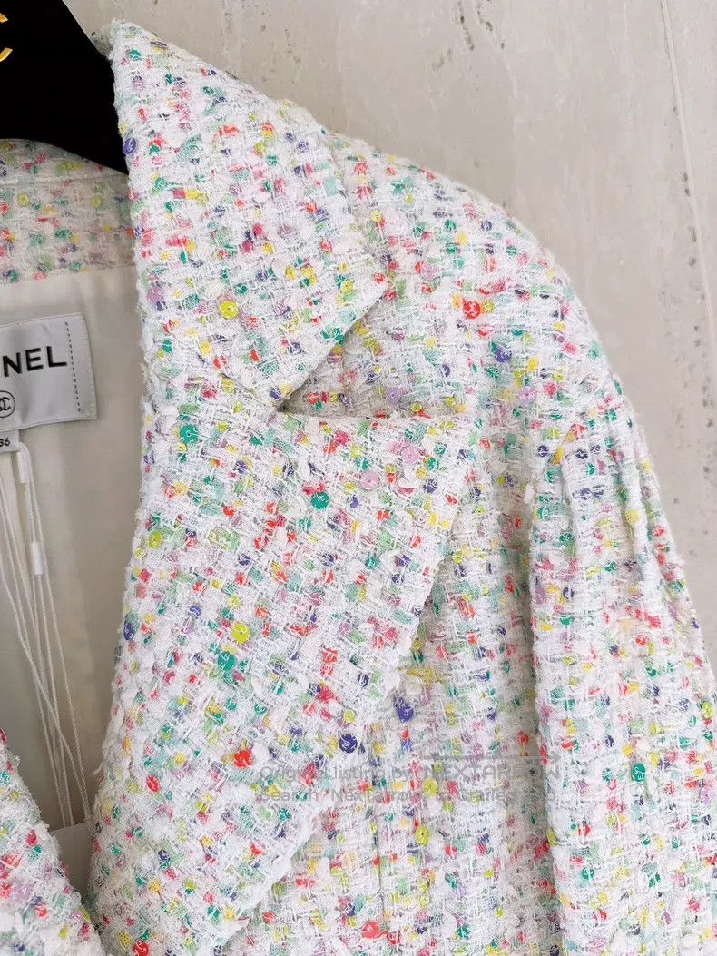 Chanel Chanel Coloured sequin tweed short coat Size XS / US 0-2 / IT 36-38 - 3 Thumbnail