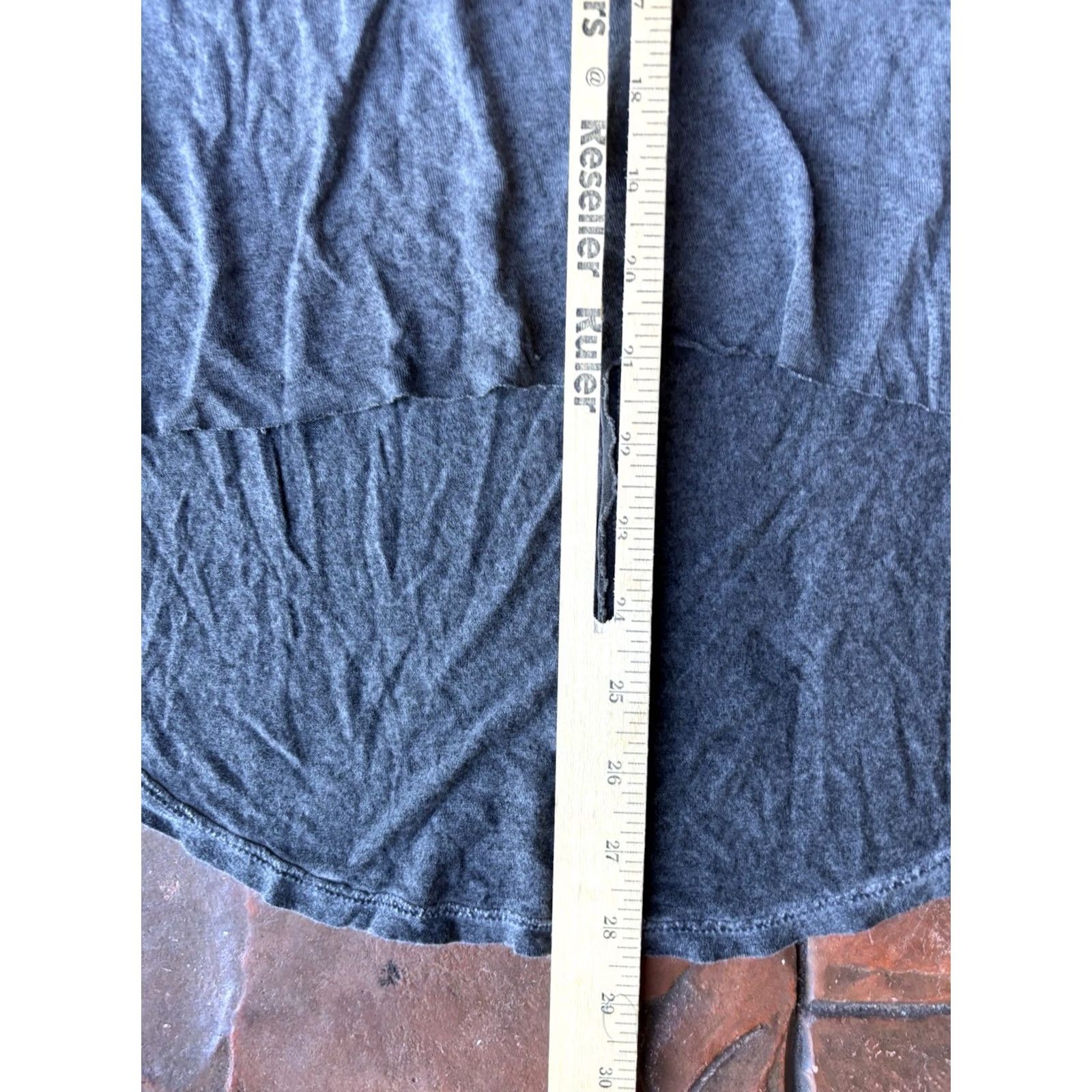 Vintage VINTAGE Raquel Allegra T-Shirt Women's S Gray Distressed Short Sleeve Round Neck Pullover Casual Basic Designer All Seasons Size S / US 4 / IT 40 - 7 Thumbnail