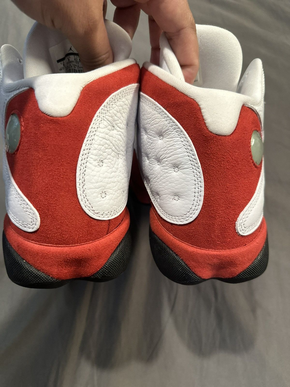 Jordan Brand Jordan 13 Retro Chicago 2017 / Size 9 Size US 9 / EU 42 - 4 Thumbnail