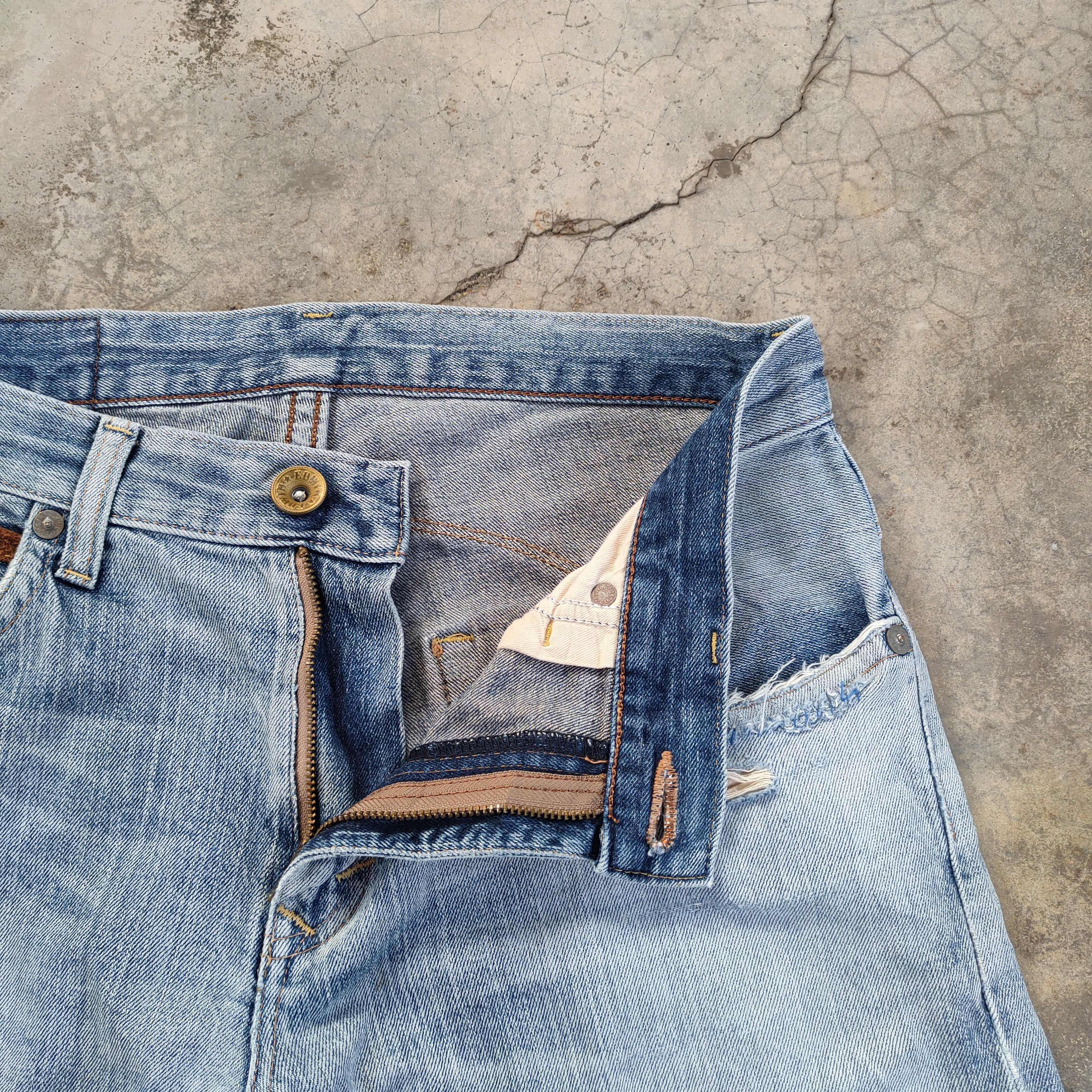 Edwin W33×33 VINTAGE EDWIN FADED DISTRESSED DENIM JEAN PANTS Size US 33 - 7 Thumbnail