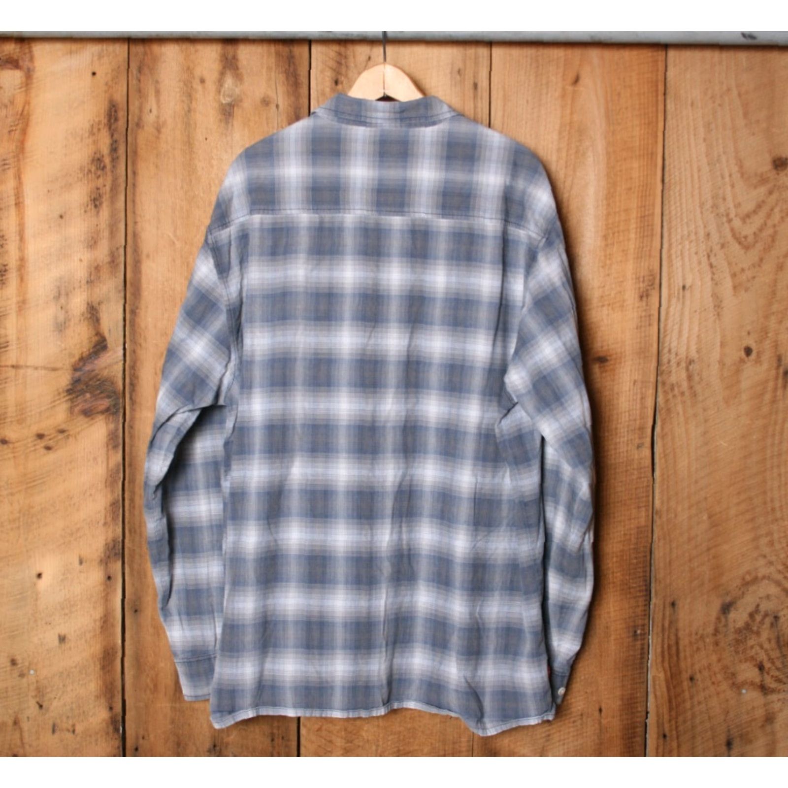 Levi's VINTAGE Levi's Shirt - Button-Up Plaid Loop Collar XL Men Size US XL / EU 56 / 4 - 6 Thumbnail