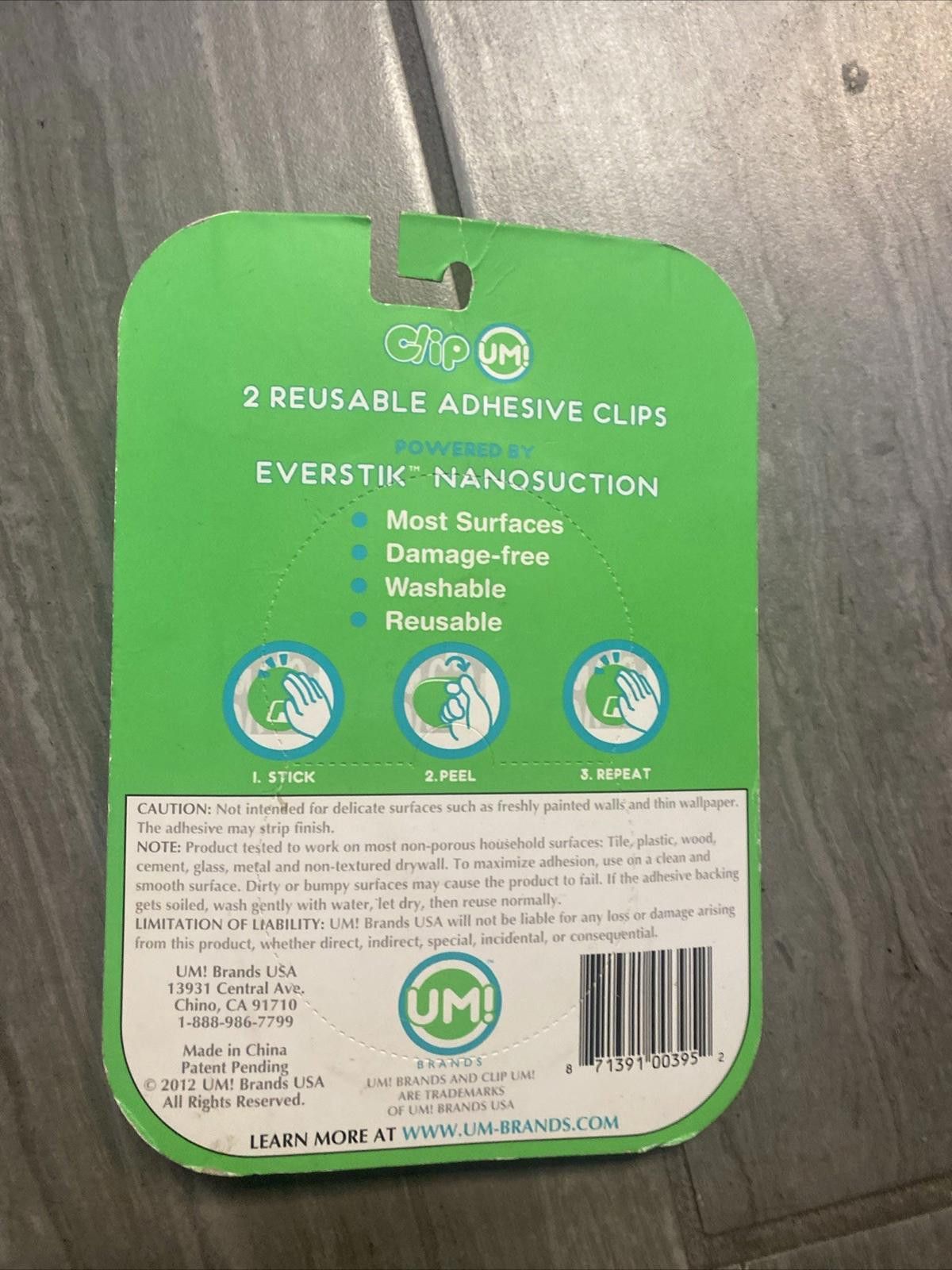 Other Clip UM! Reusable NanoSuction Non Adhesive Clip Size ONE SIZE - 2 Thumbnail
