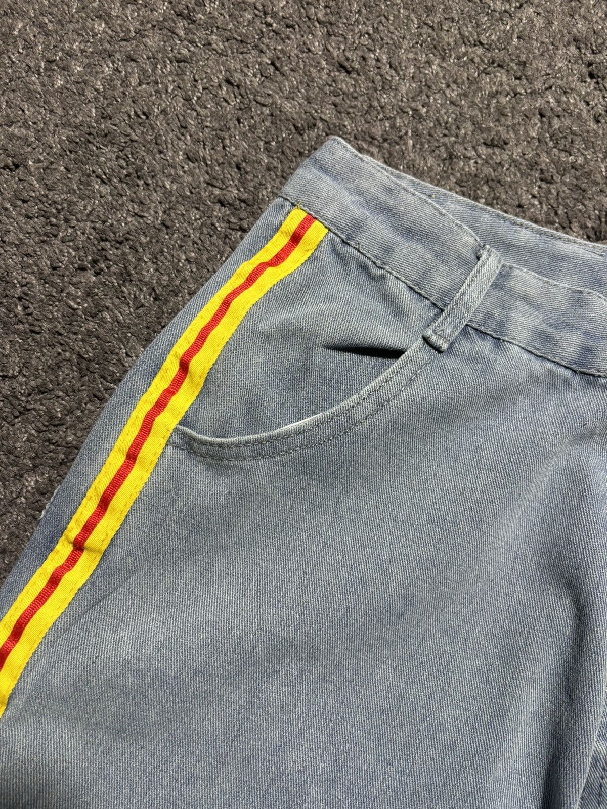 Jean × Vintage Vintage streetwear wide leg rare yellow blue baggy jeans Size US 33 - 9 Thumbnail