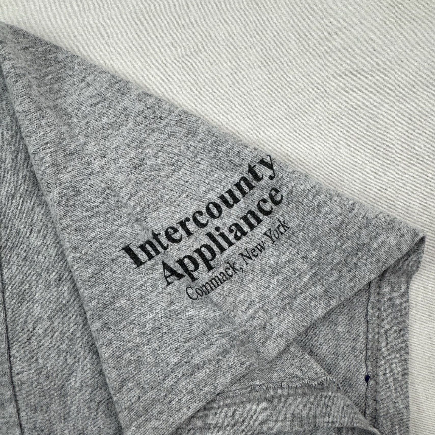 Hanes VINTAGE Hanes T-Shirt Main Selling Point: Proud American USA Flag 90s Patriotic Short Sleeve Crew Neck Gray Adult Large Mens Shirt Size US L / EU 52-54 / 3 - 5 Thumbnail