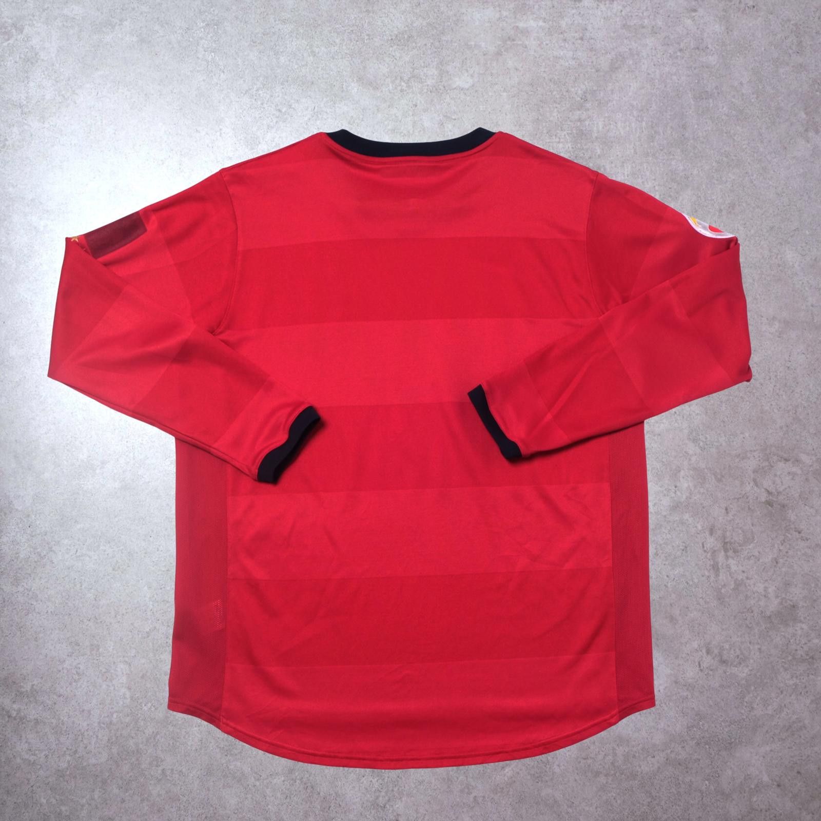 Nike 2010/11 Kashima Antlers Home Shirt J-League Nike (L/XL) Size US L / EU 52-54 / 3 - 2 Thumbnail