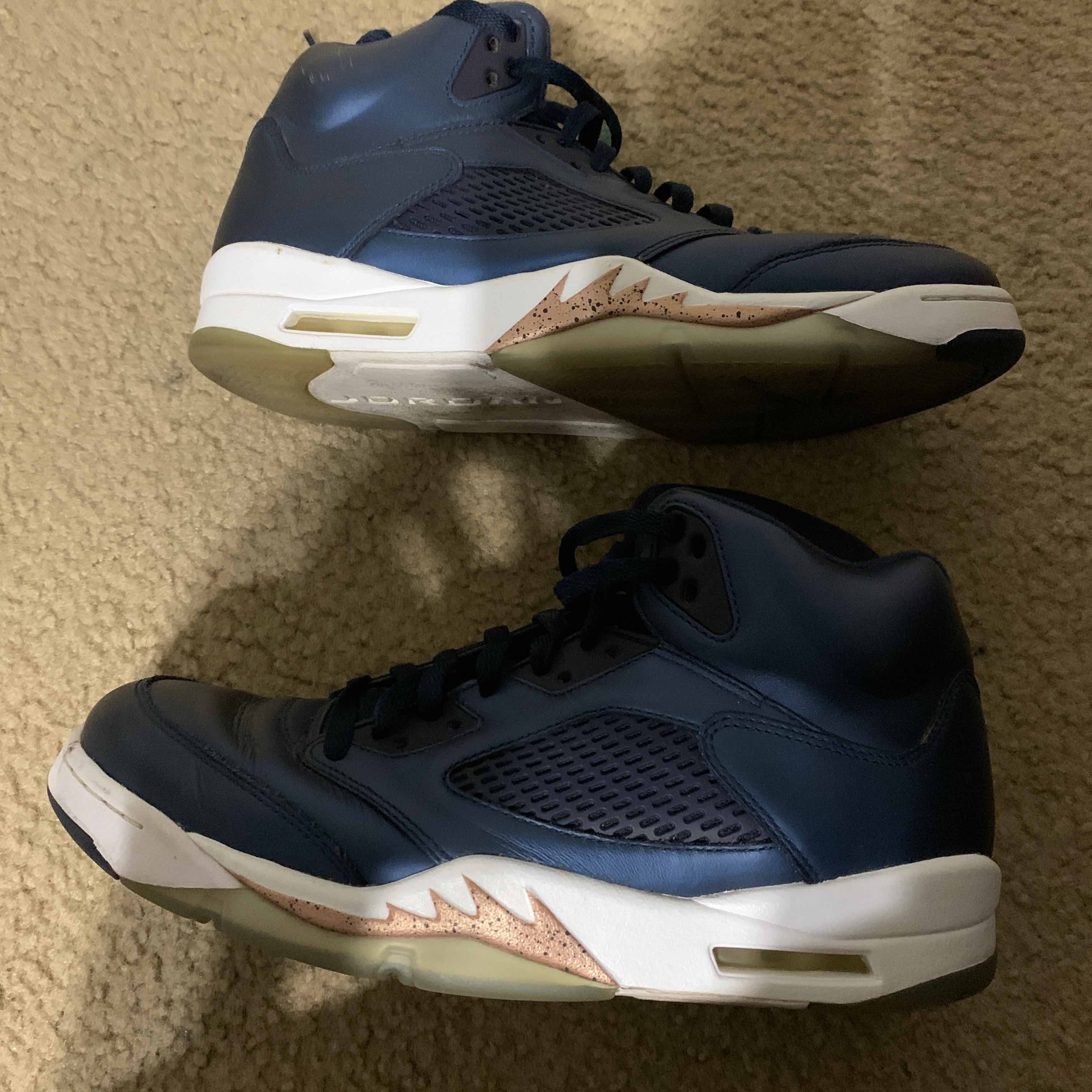 Air Jordan Retro Bronze