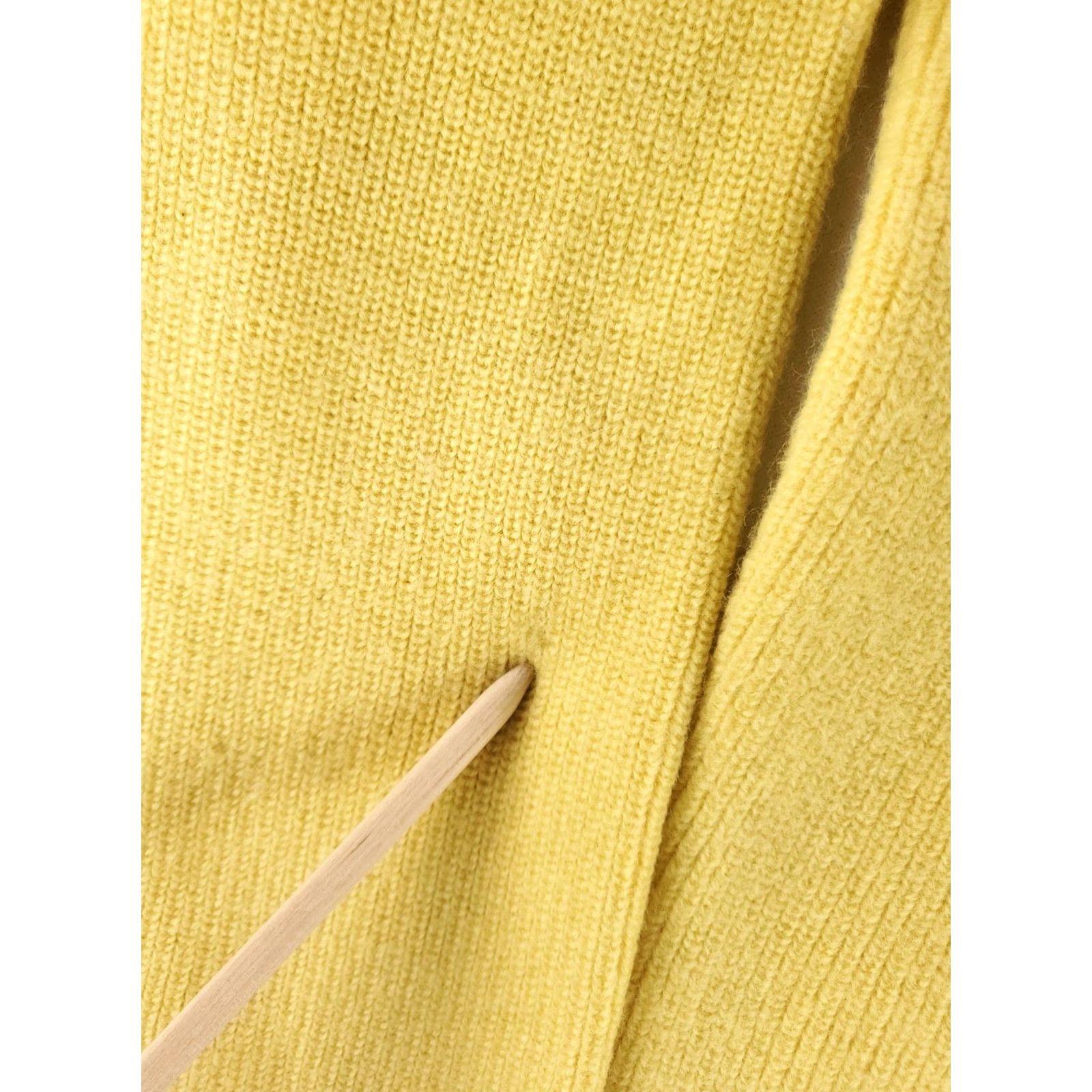 Obermeyer VINTAGE Obermeyer Sweater Womens S 100% Wool Yellow Daisy Applique Austria 60s Pullover Blues Size S / US 4 / IT 40 - 4 Thumbnail