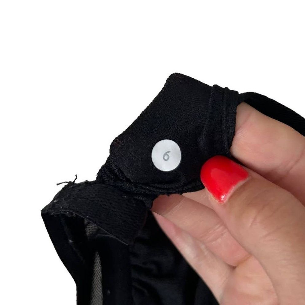 Lululemon Lululemon Black Tank Top Elastic Waistband Sz 6 Size M / US 6-8 / IT 42-44 - 6 Thumbnail