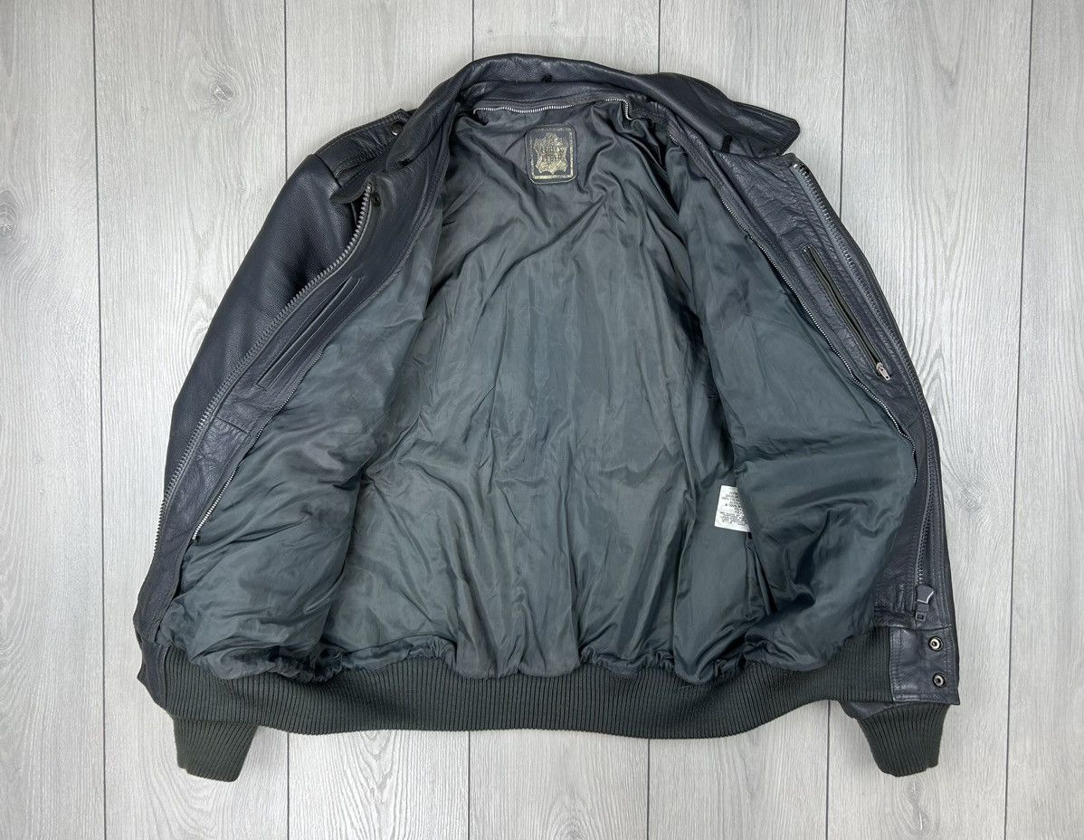 Vintage Vintage Aviator Leather Jacket size M Size US M / EU 48-50 / 2 - 4 Thumbnail