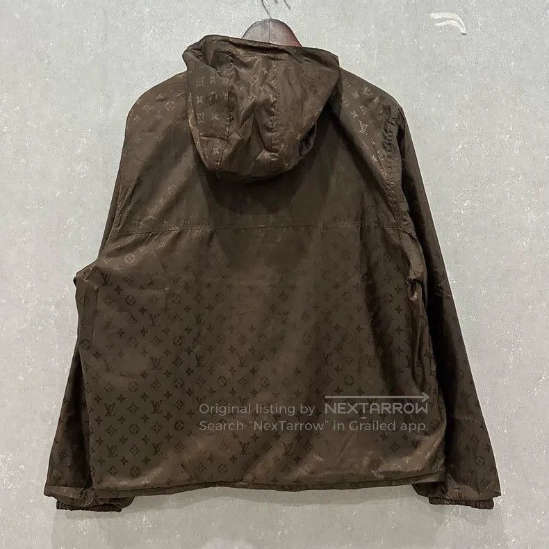 Louis Vuitton Louis Vuitton Pin full logo double-sided wear assault jack Size US M / EU 48-50 / 2 - 8 Thumbnail