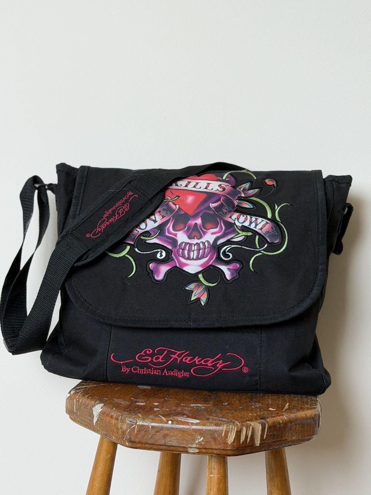 Ed Hardy Ed Hardy Y2K Goth Crossbody Messenger bag dexter type Size ONE SIZE - 2 Thumbnail