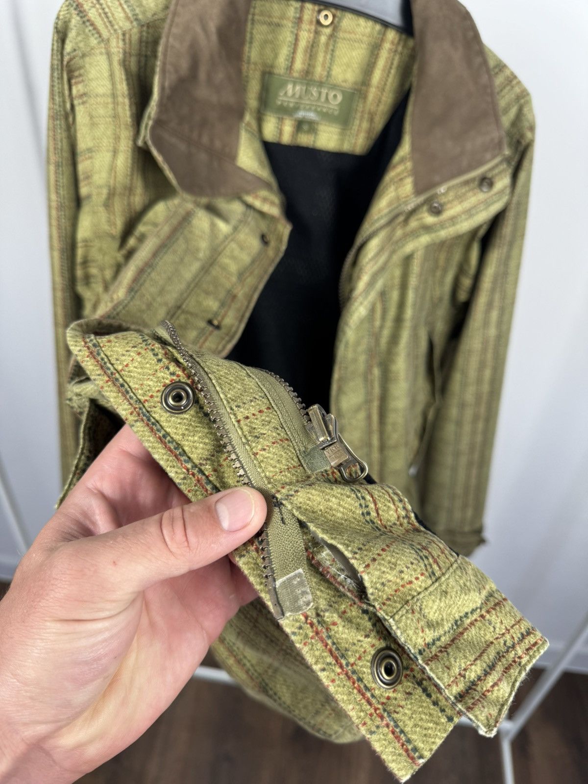 Musto Musto Gore Tex Tweed Plaid Hunting Field Jacket Coat S Size US S / EU 44-46 / 1 - 11 Thumbnail