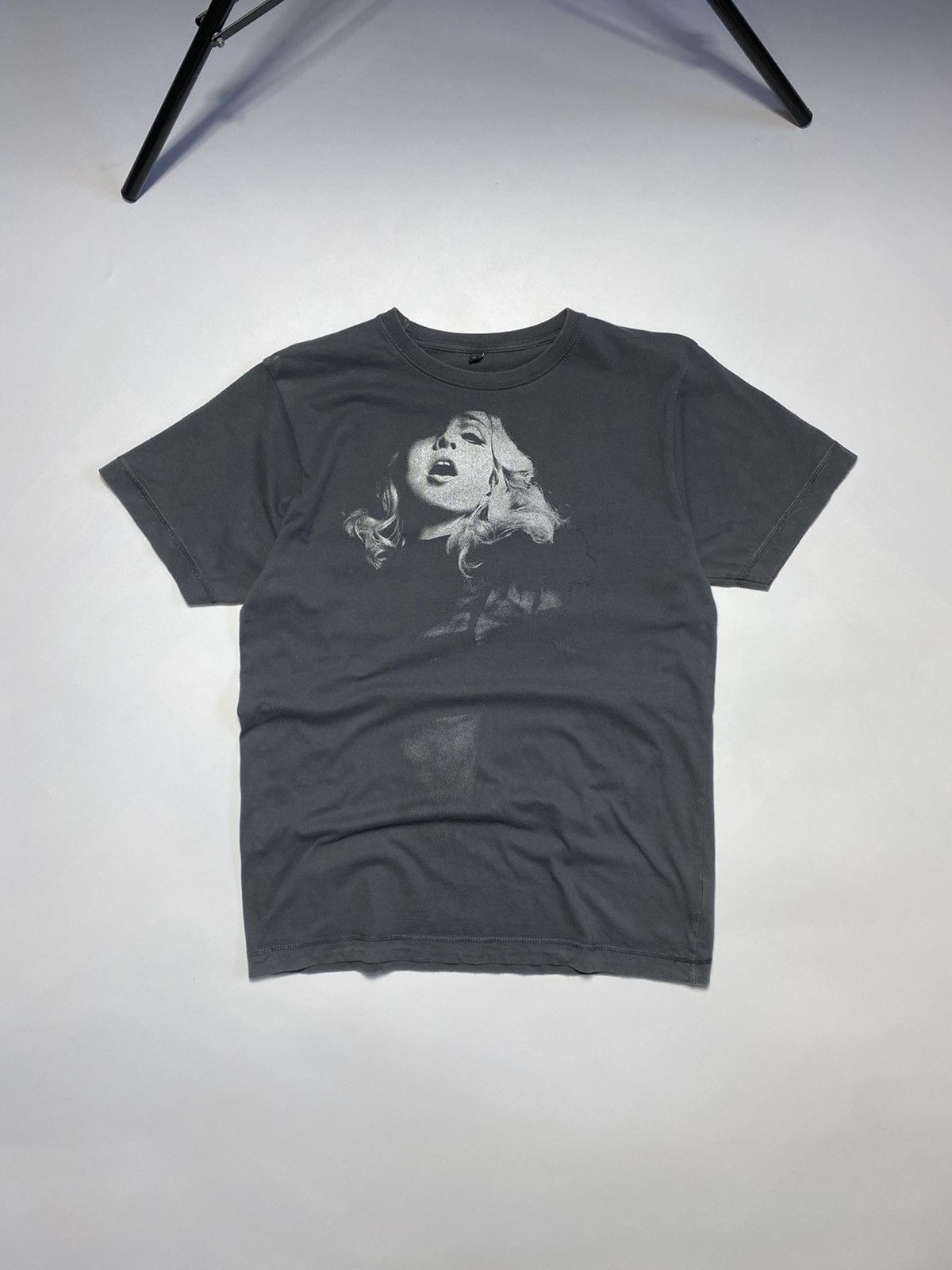 Band Tees × Streetwear × Vintage Vintage Madonna Sticky and Sweet  