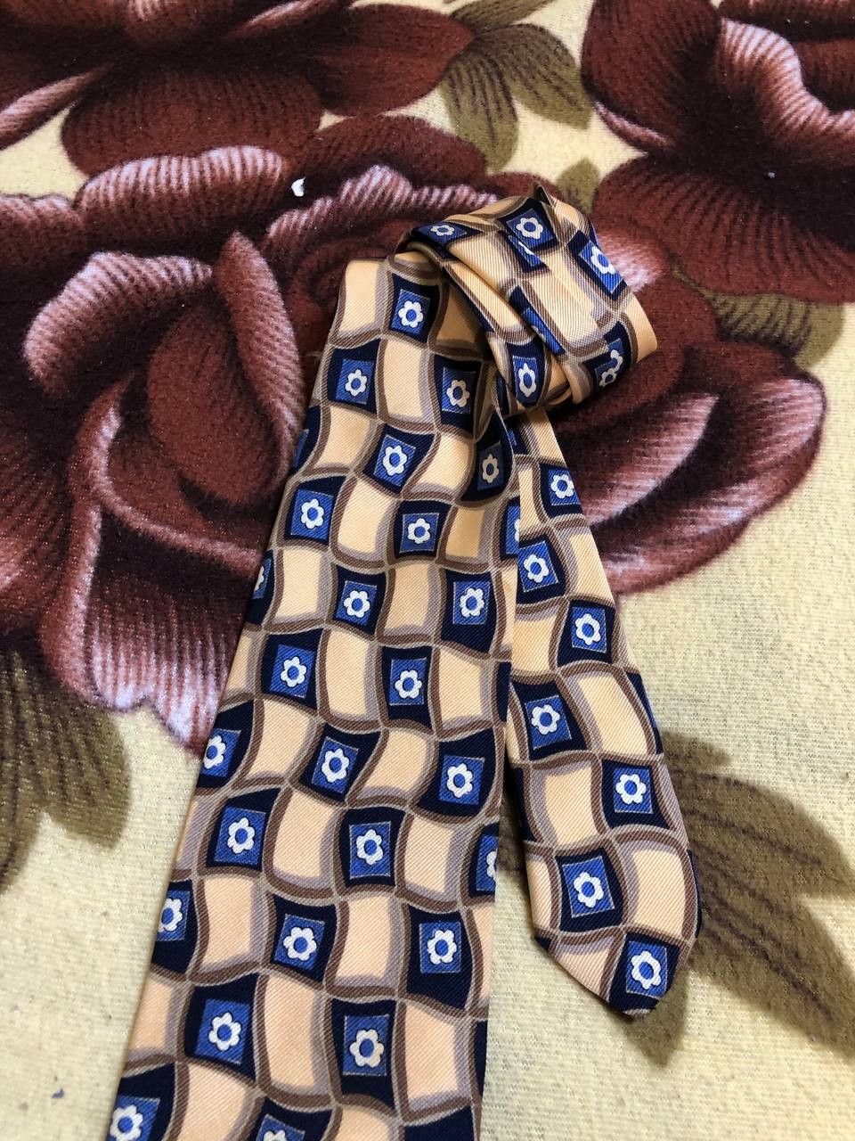 Hugo Boss Hugo Boss Designer Tie Italian Made Size ONE SIZE - 7 Thumbnail